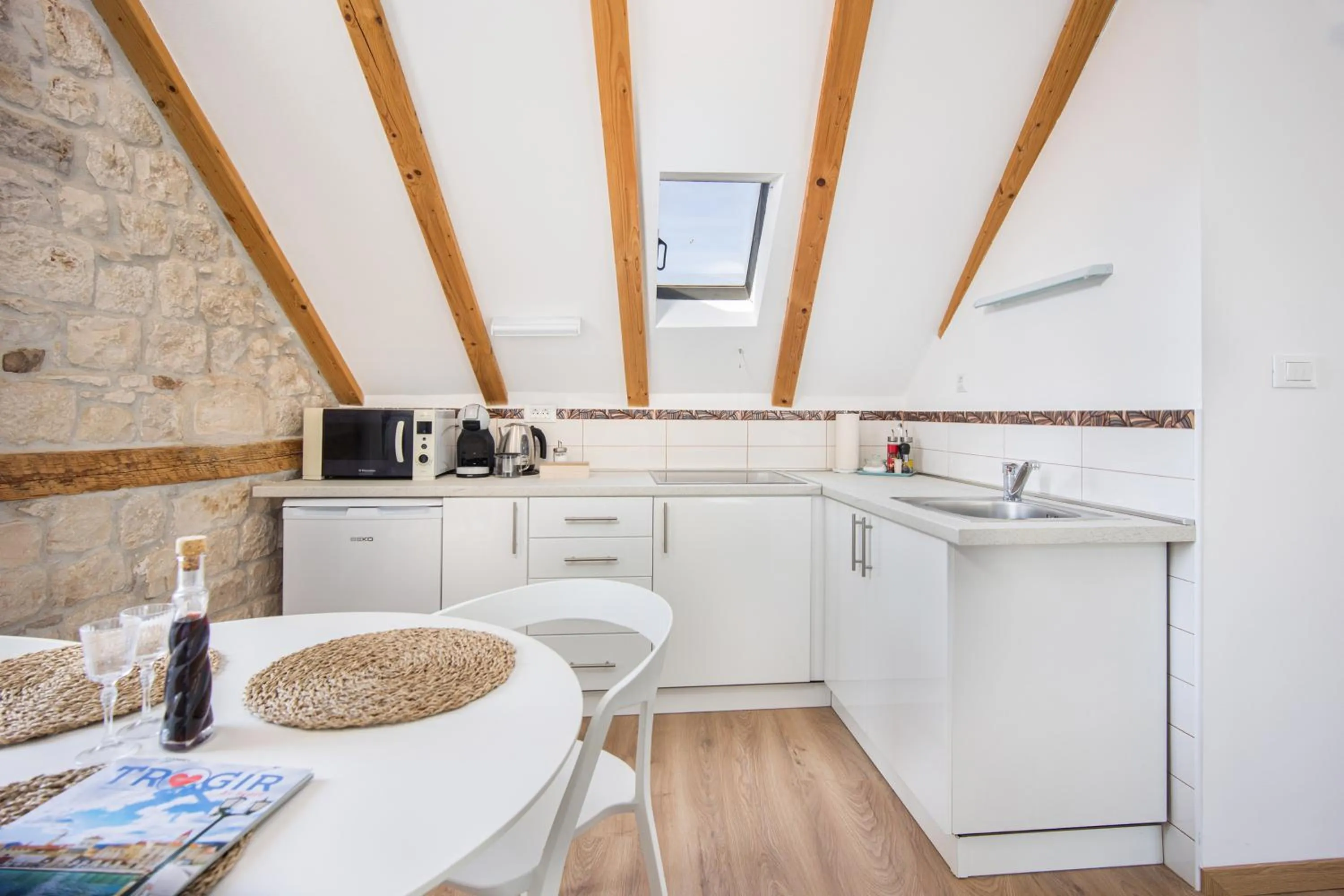 Dining area in Tragos Lemon Tree