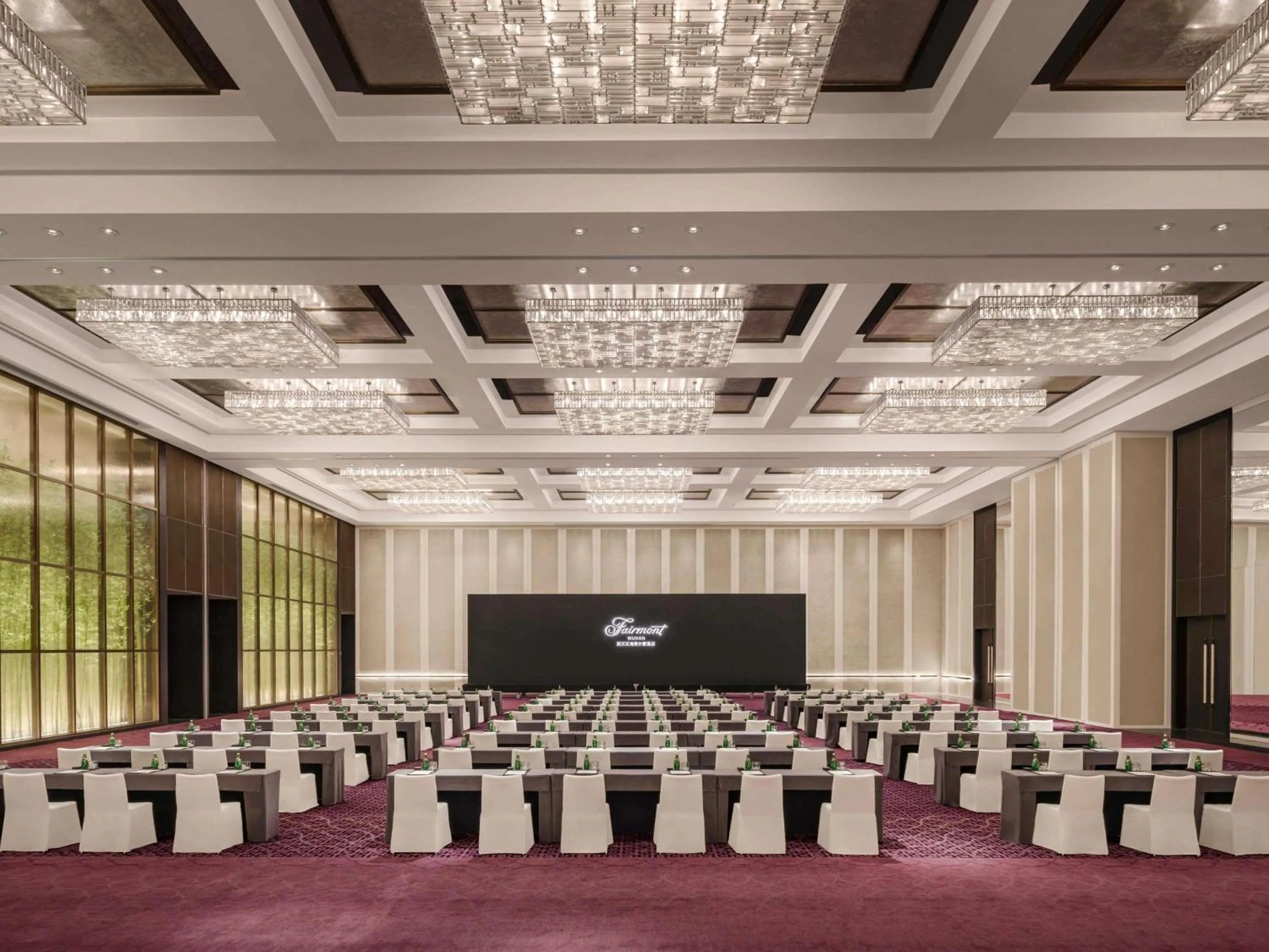 Meeting/conference room in Fairmont Wuhan