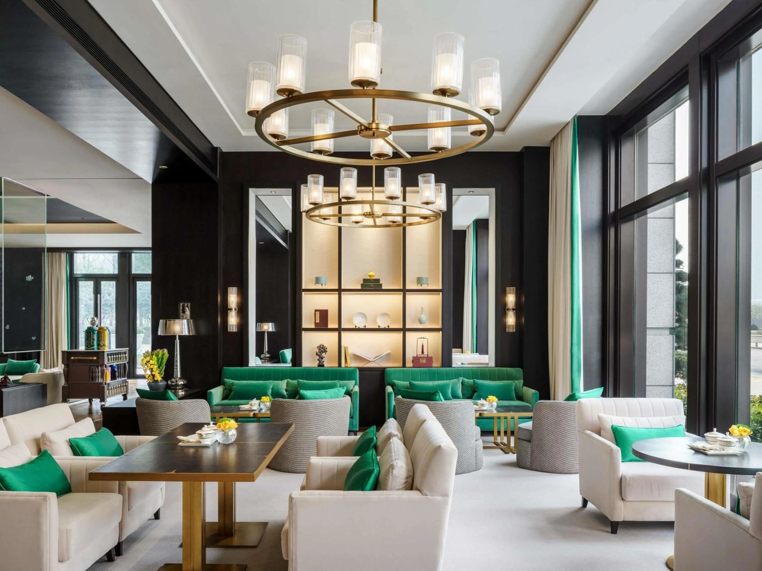 Lounge or bar in Fairmont Wuhan