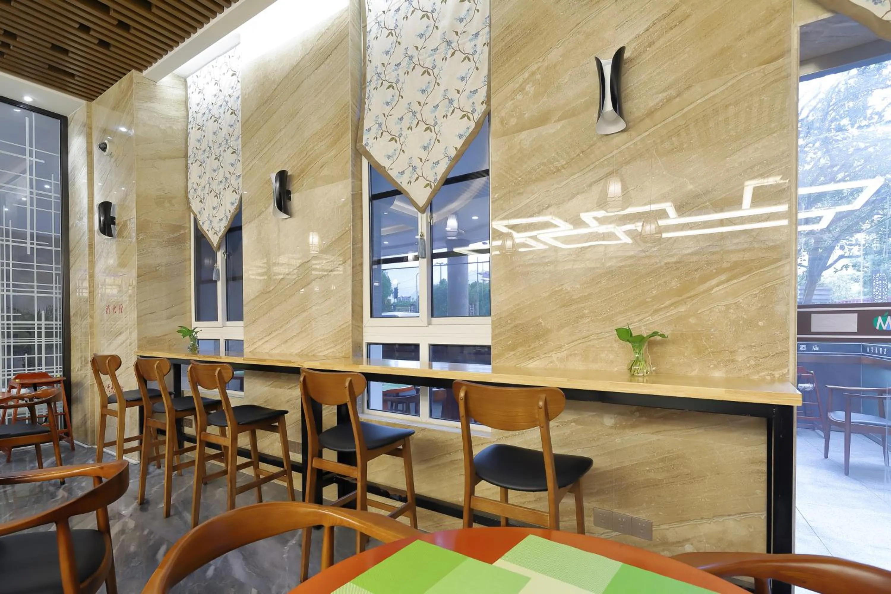 Mengguo Hotel Pudong Airport