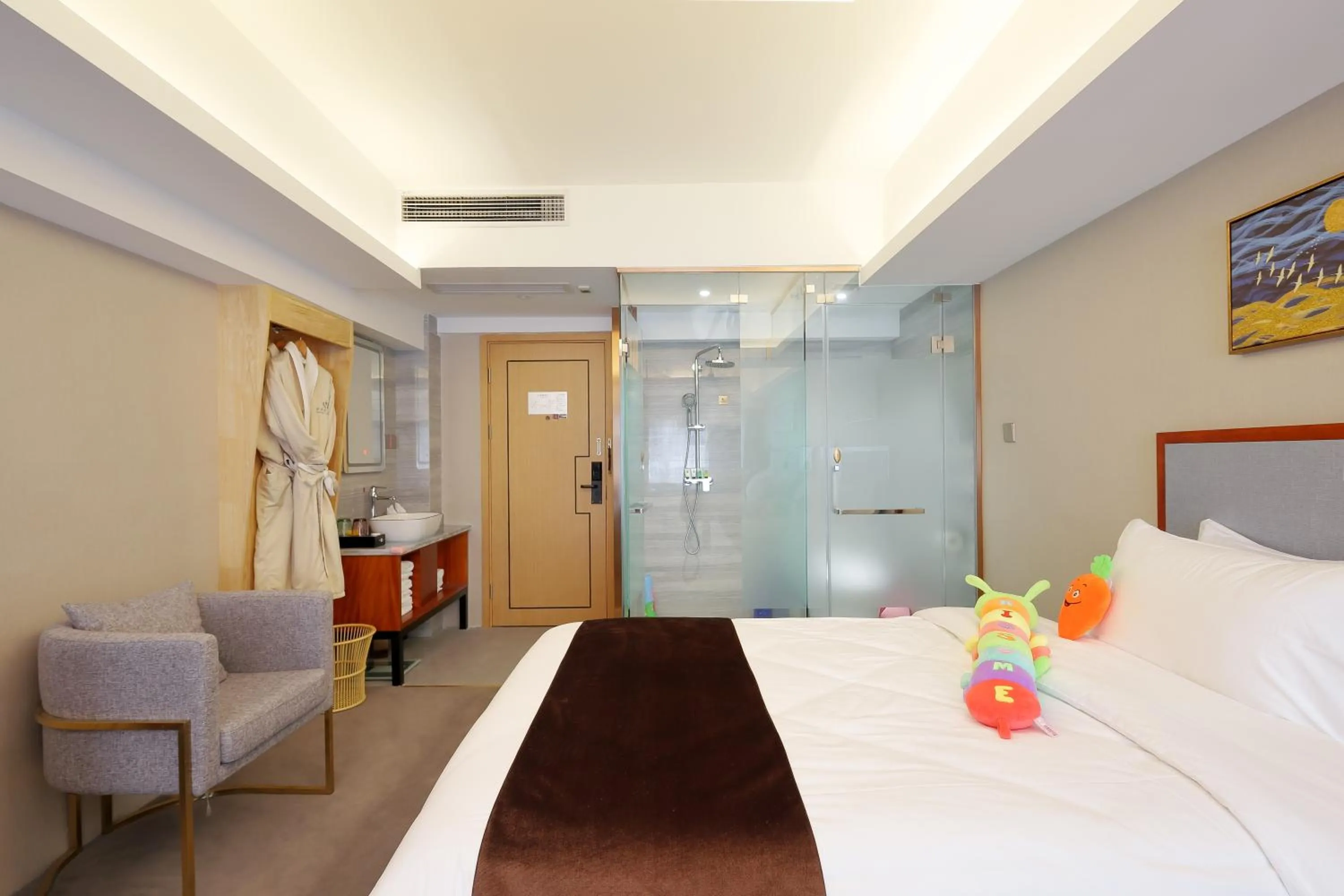 Bed in Mengguo Hotel Pudong Airport