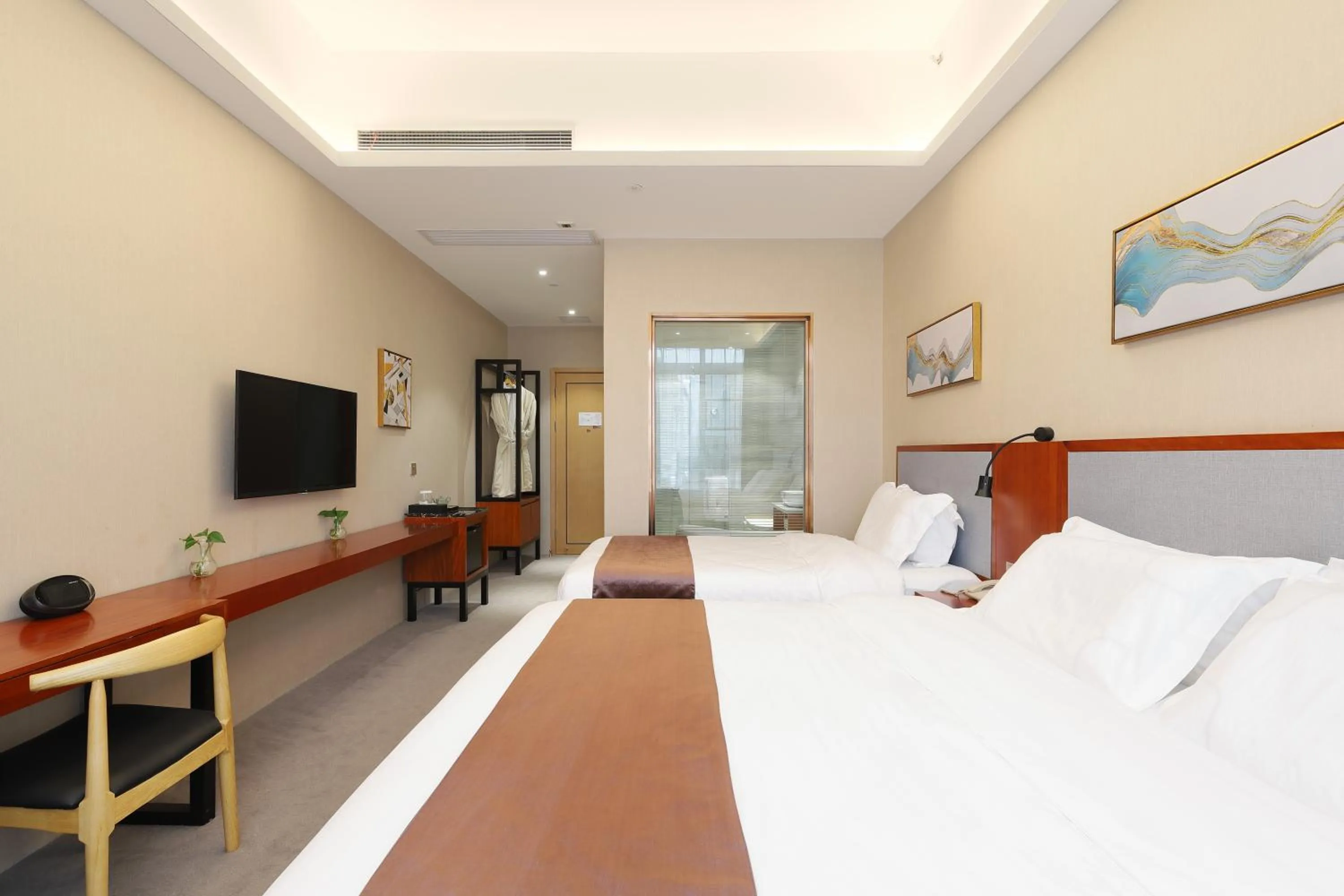 Bed in Mengguo Hotel Pudong Airport