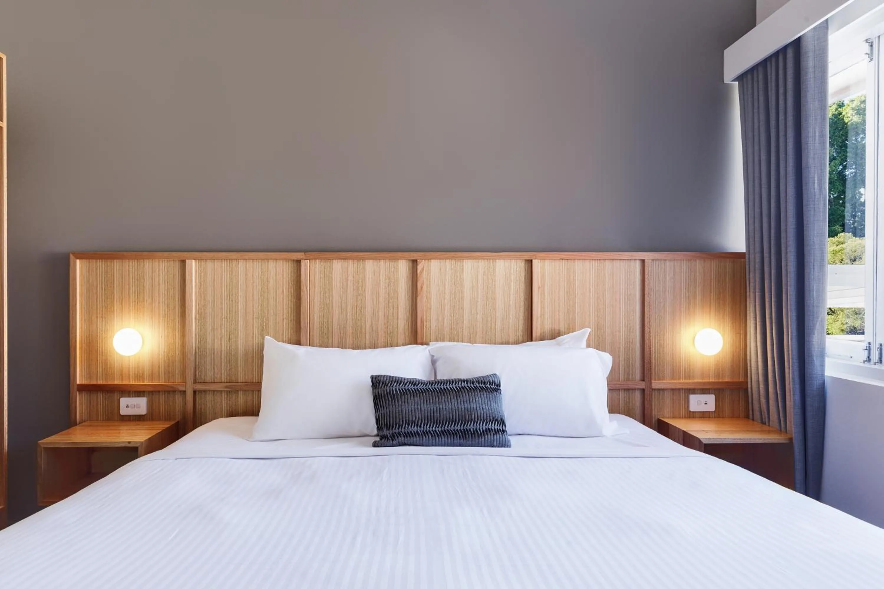 Bed in Kingsgrove Hotel