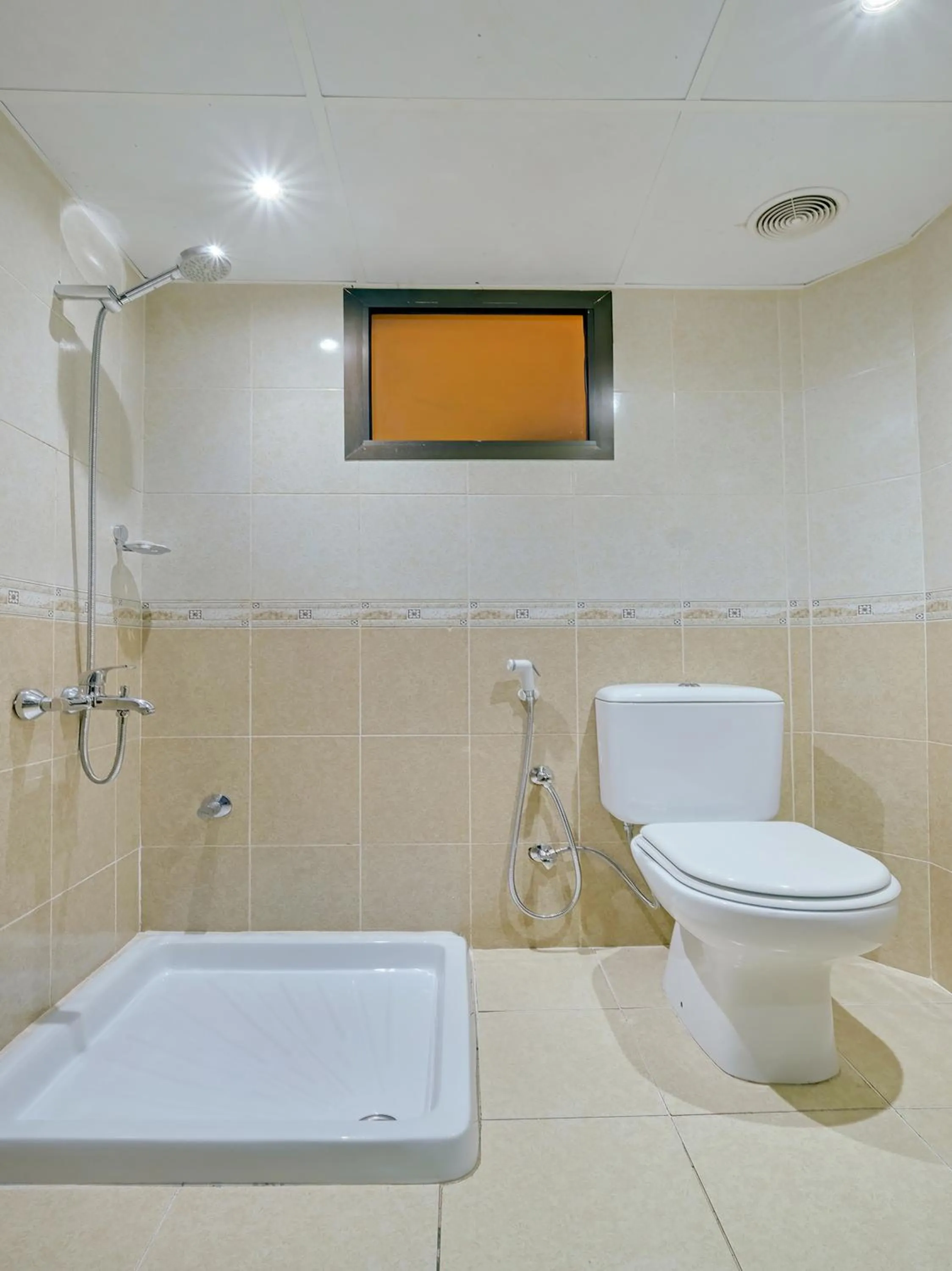 Bathroom in Al Rayan Hotel