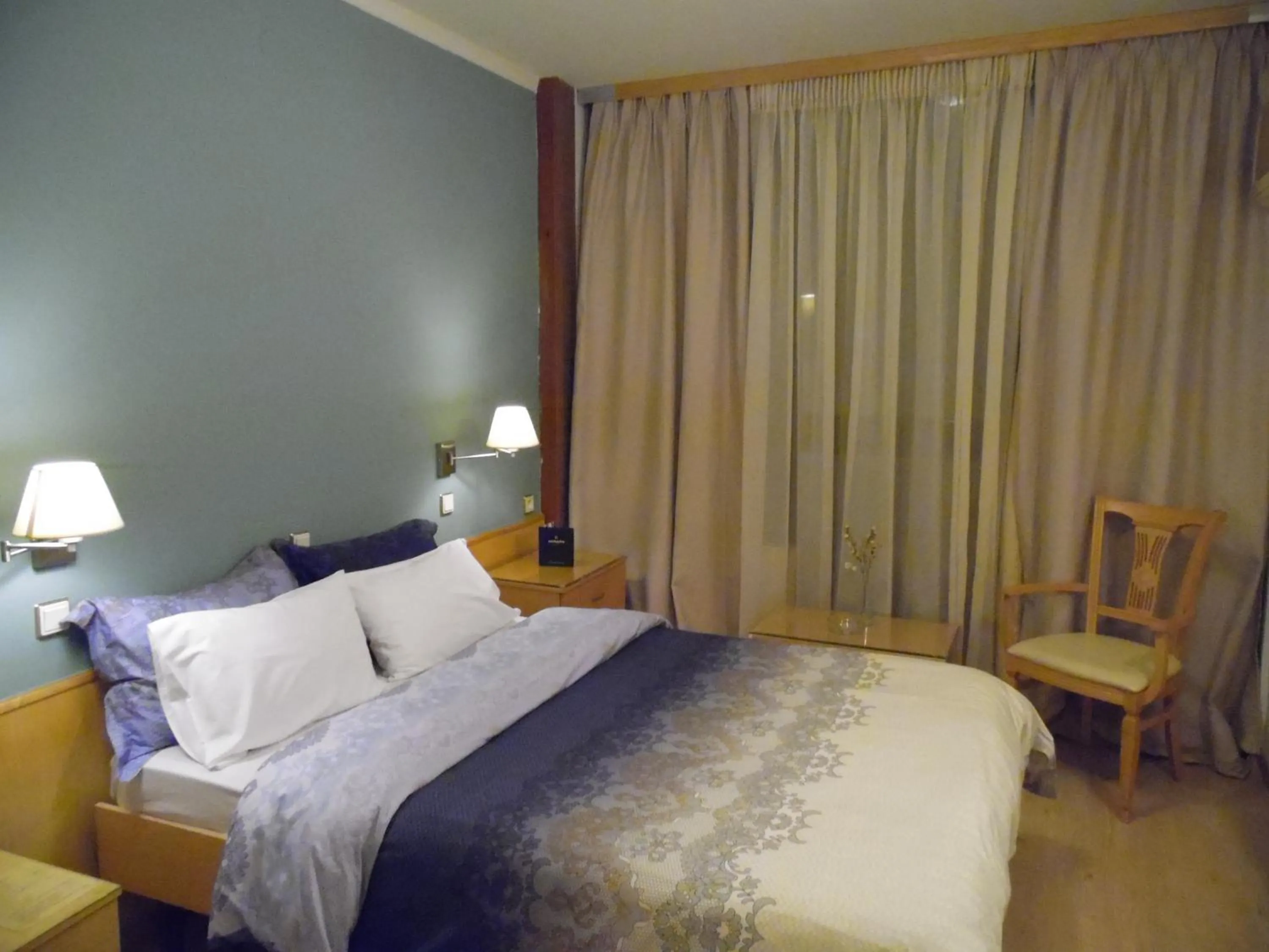 Photo of the whole room in Hotel Xanthippion