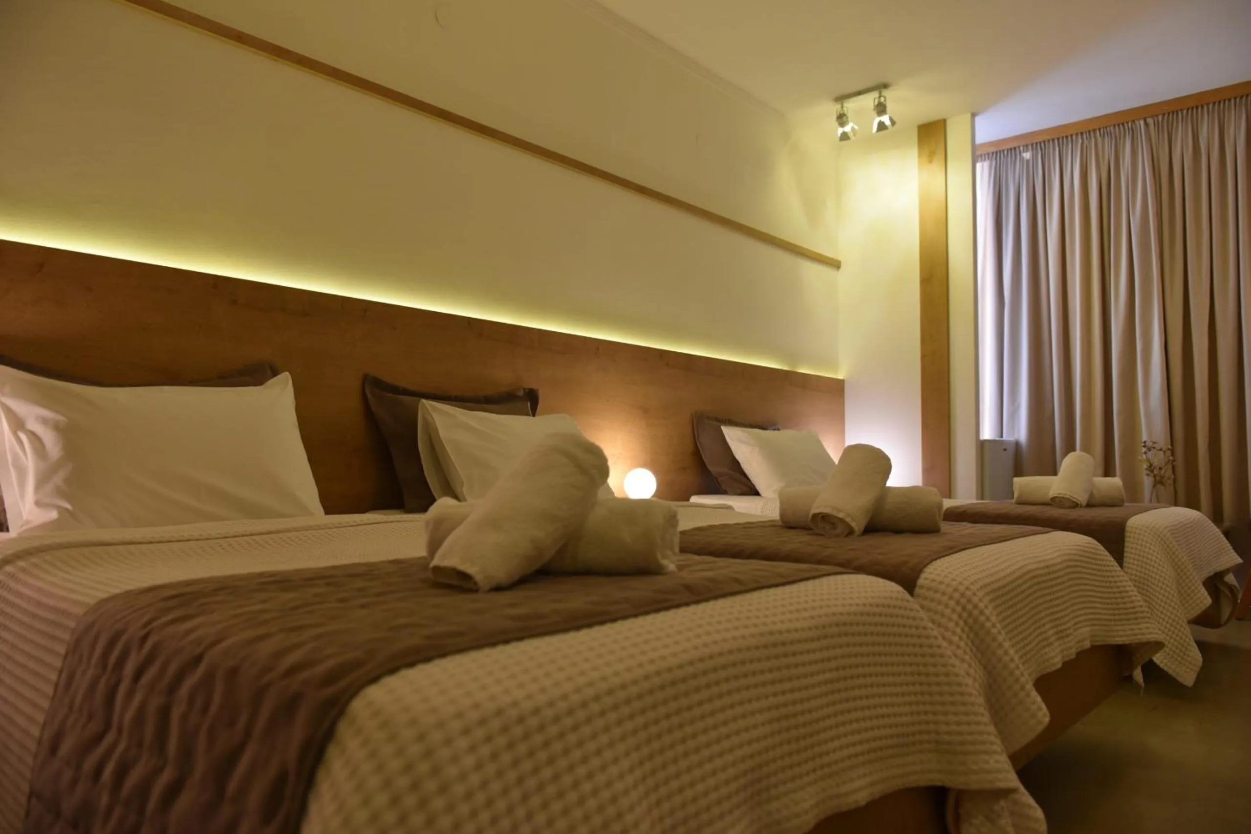 Bed in Hotel Xanthippion