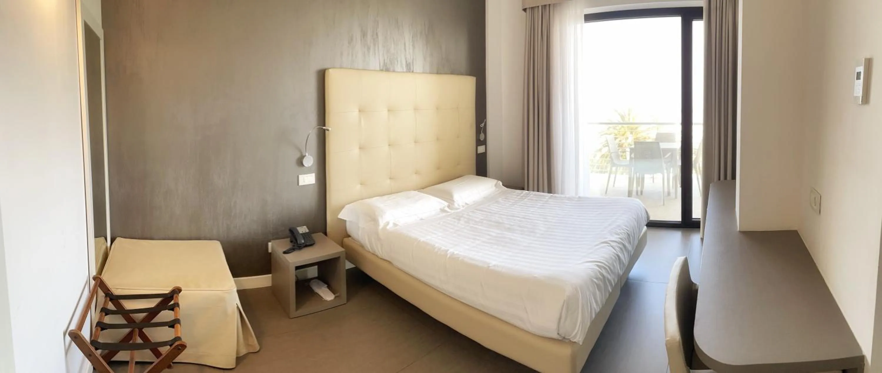 Bed in Hotel Arlecchino