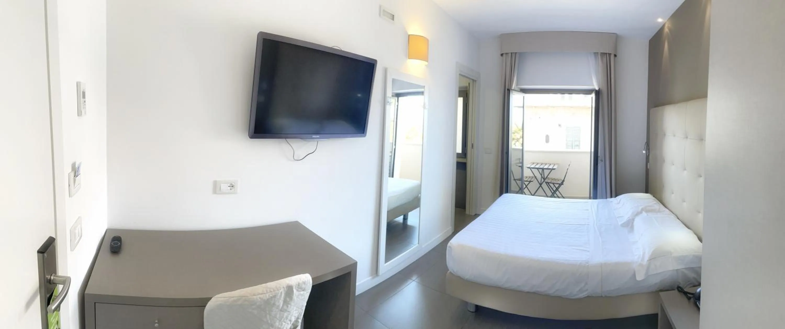 Bed in Hotel Arlecchino