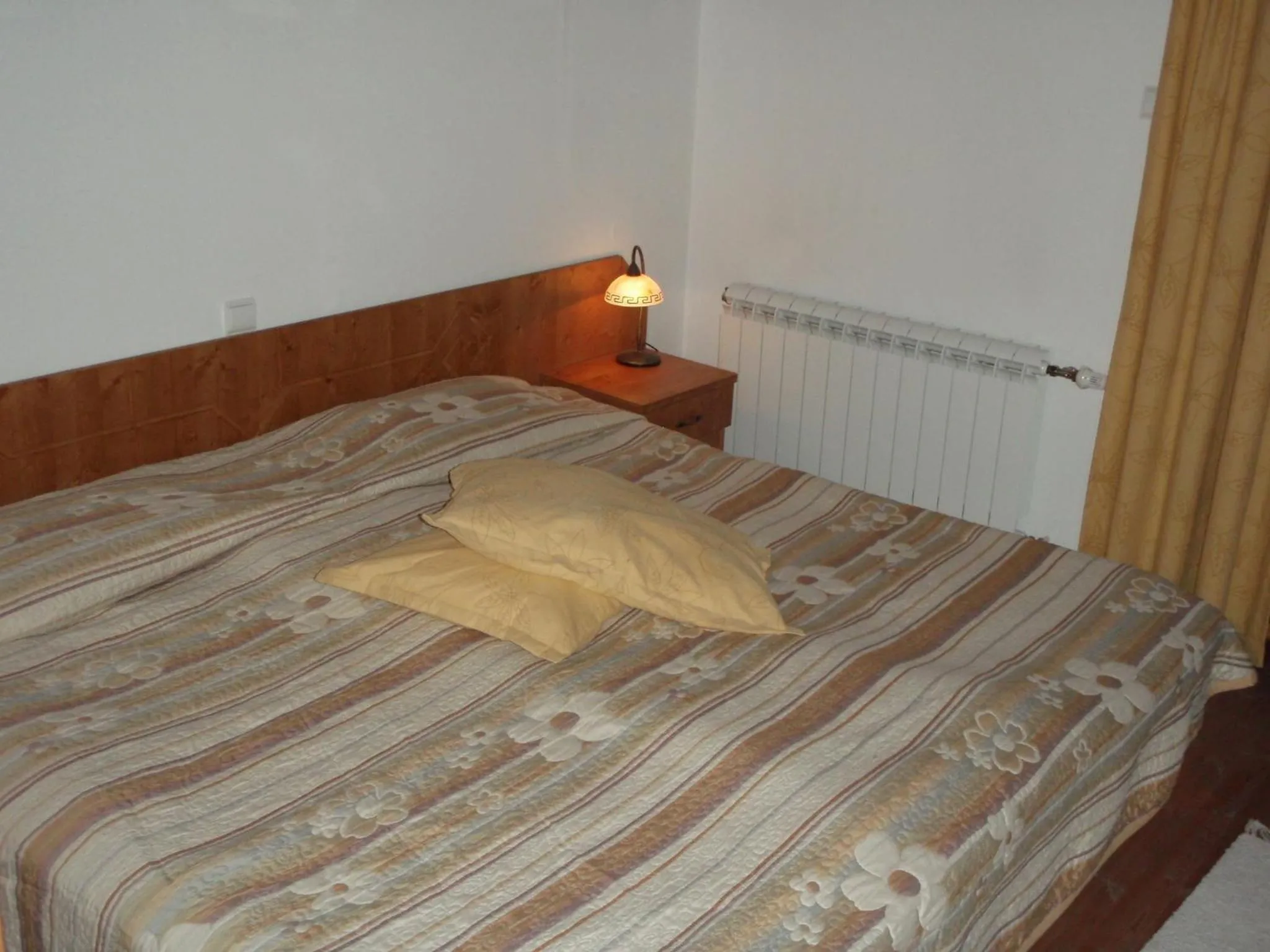 Bed in Saint George Holiday Village