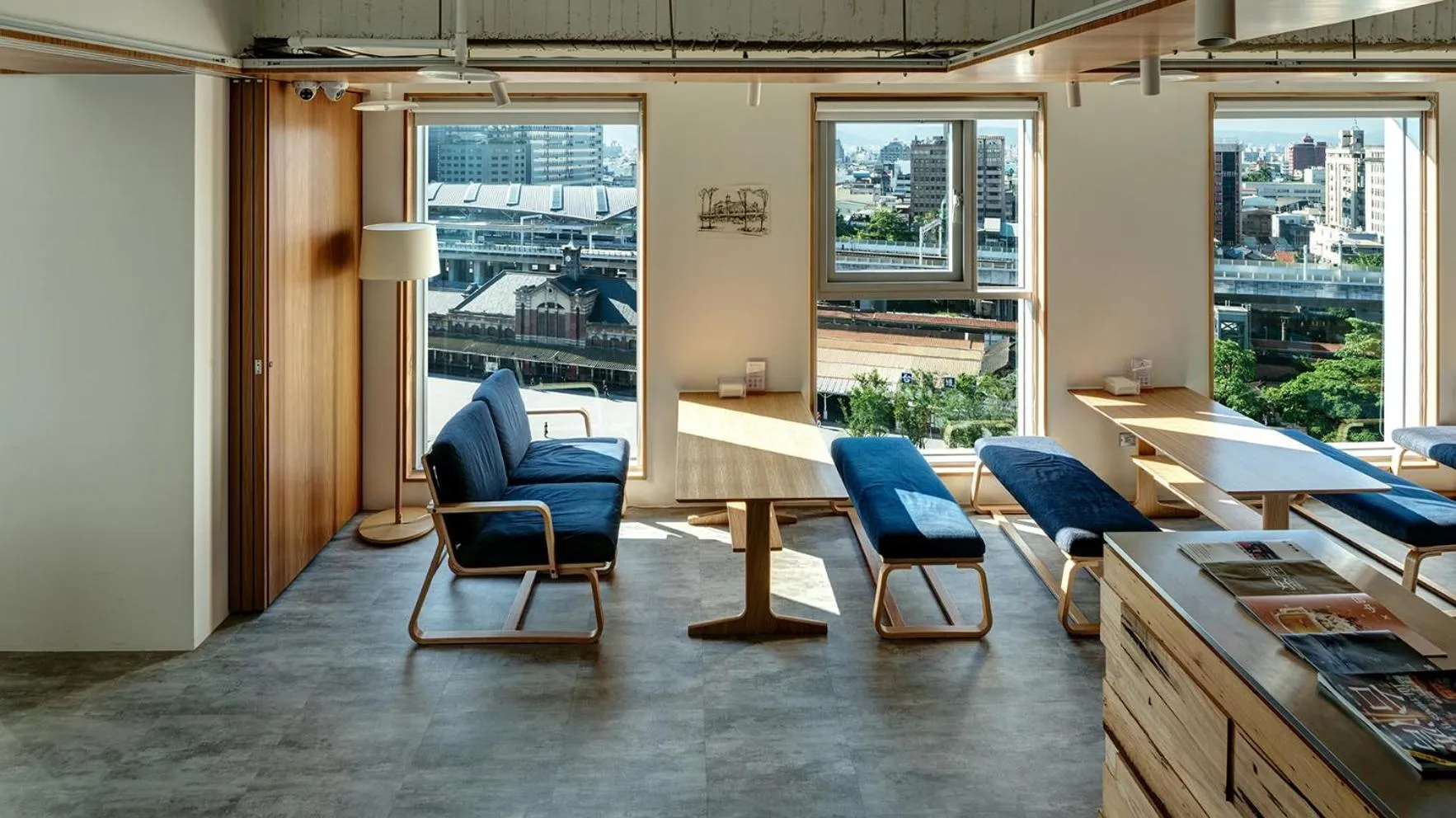 Seating area in Norden Ruder Hostel Taichung