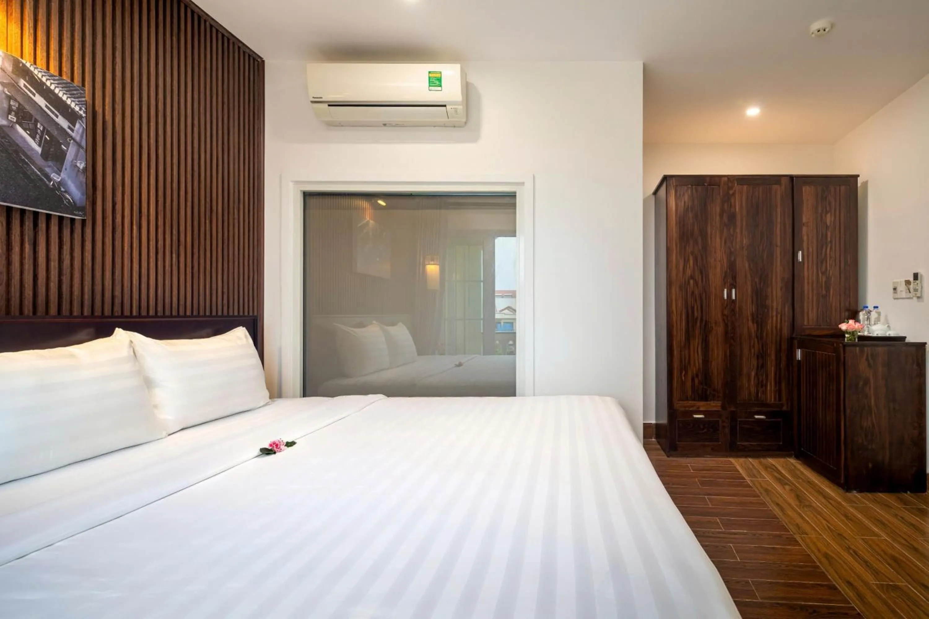 Photo of the whole room, Bed in Truc Loc Villa