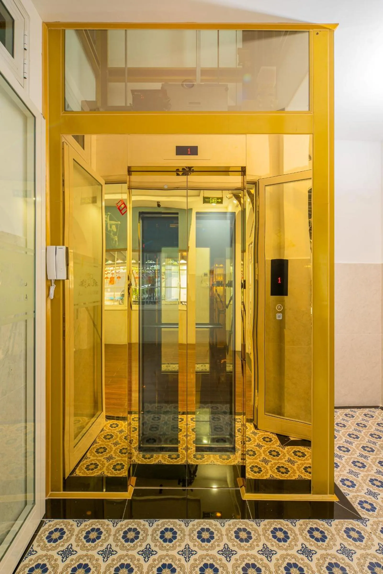 elevator in Truc Loc Villa