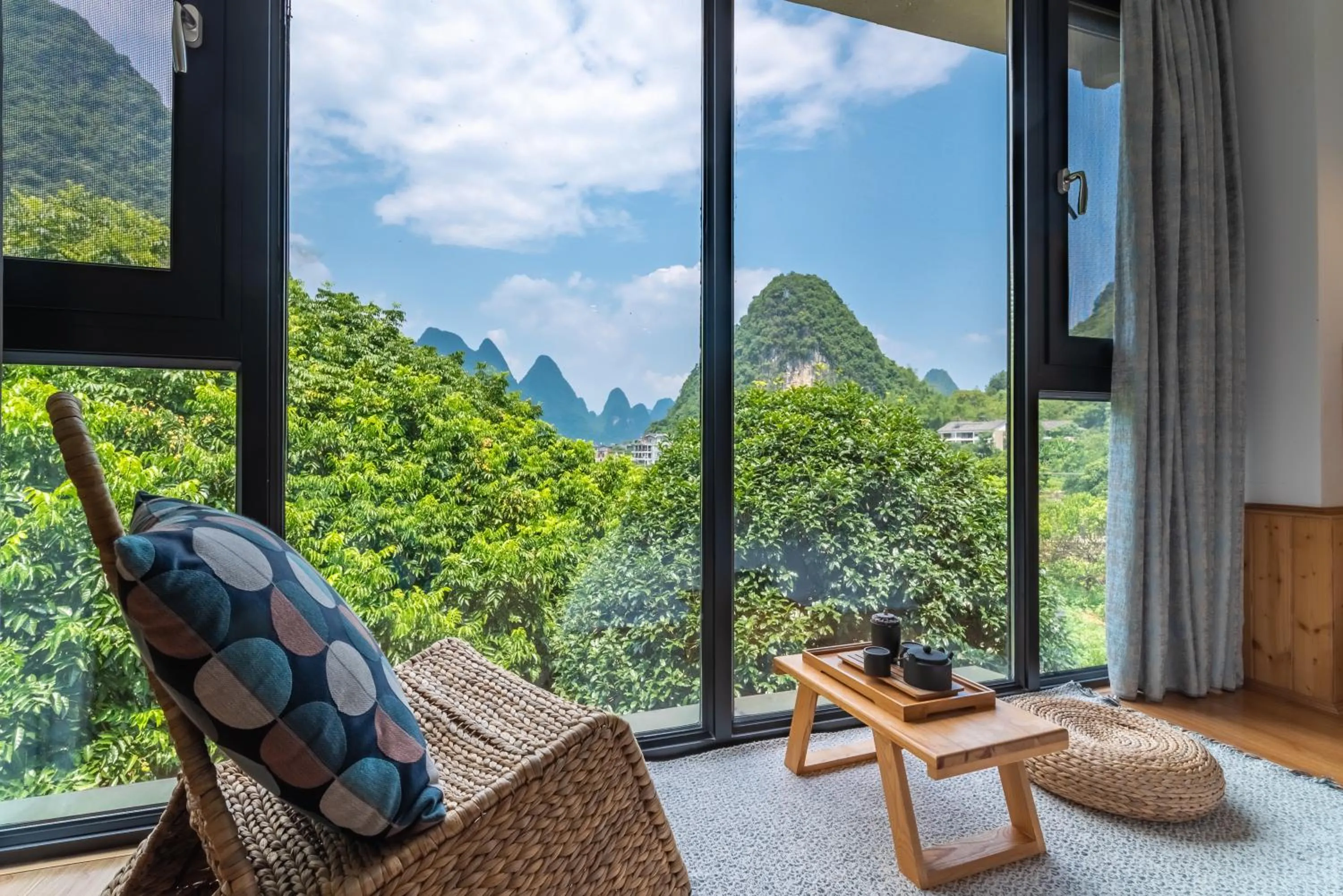 Yangshuo Serene Cove Hotel