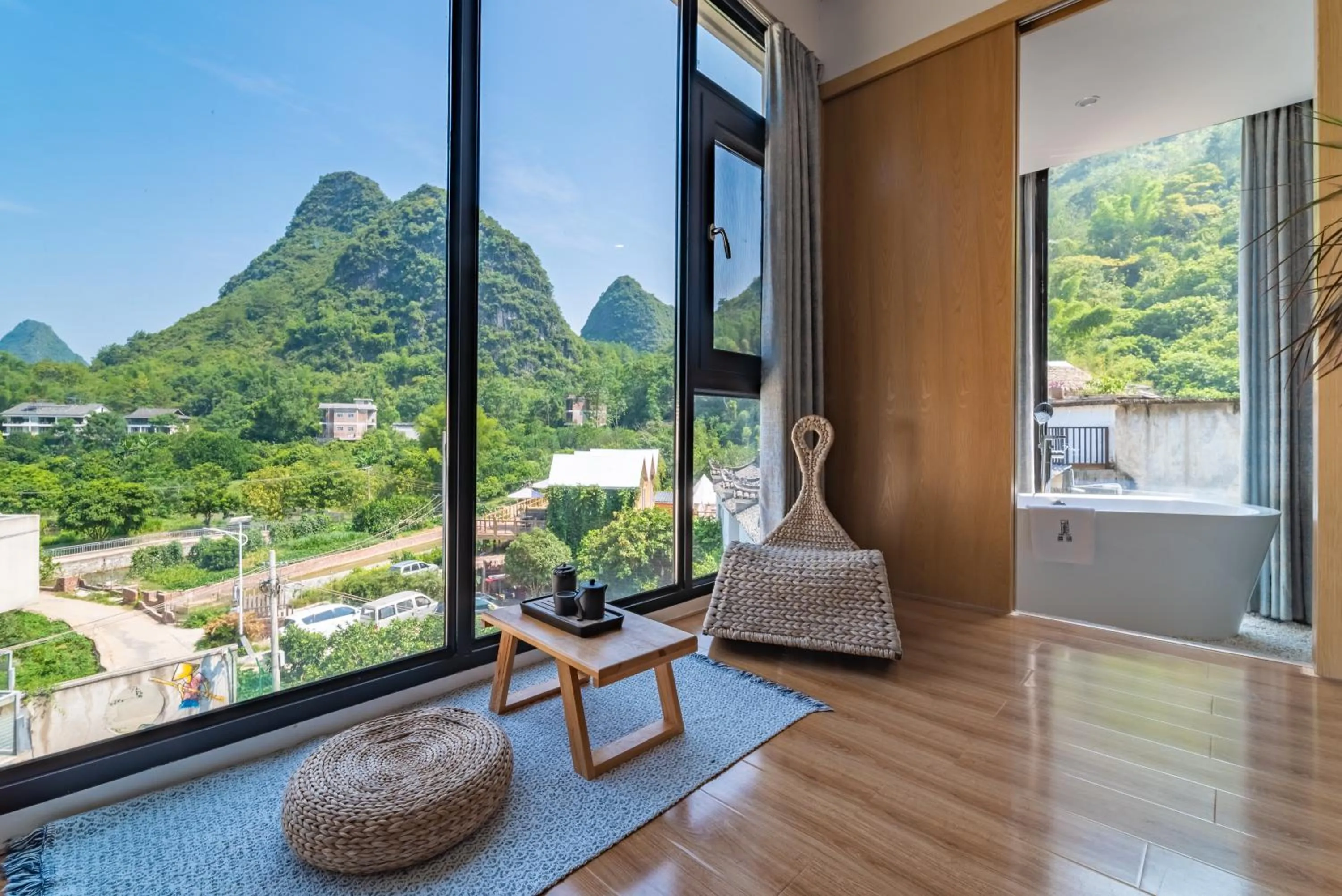 Yangshuo Serene Cove Hotel