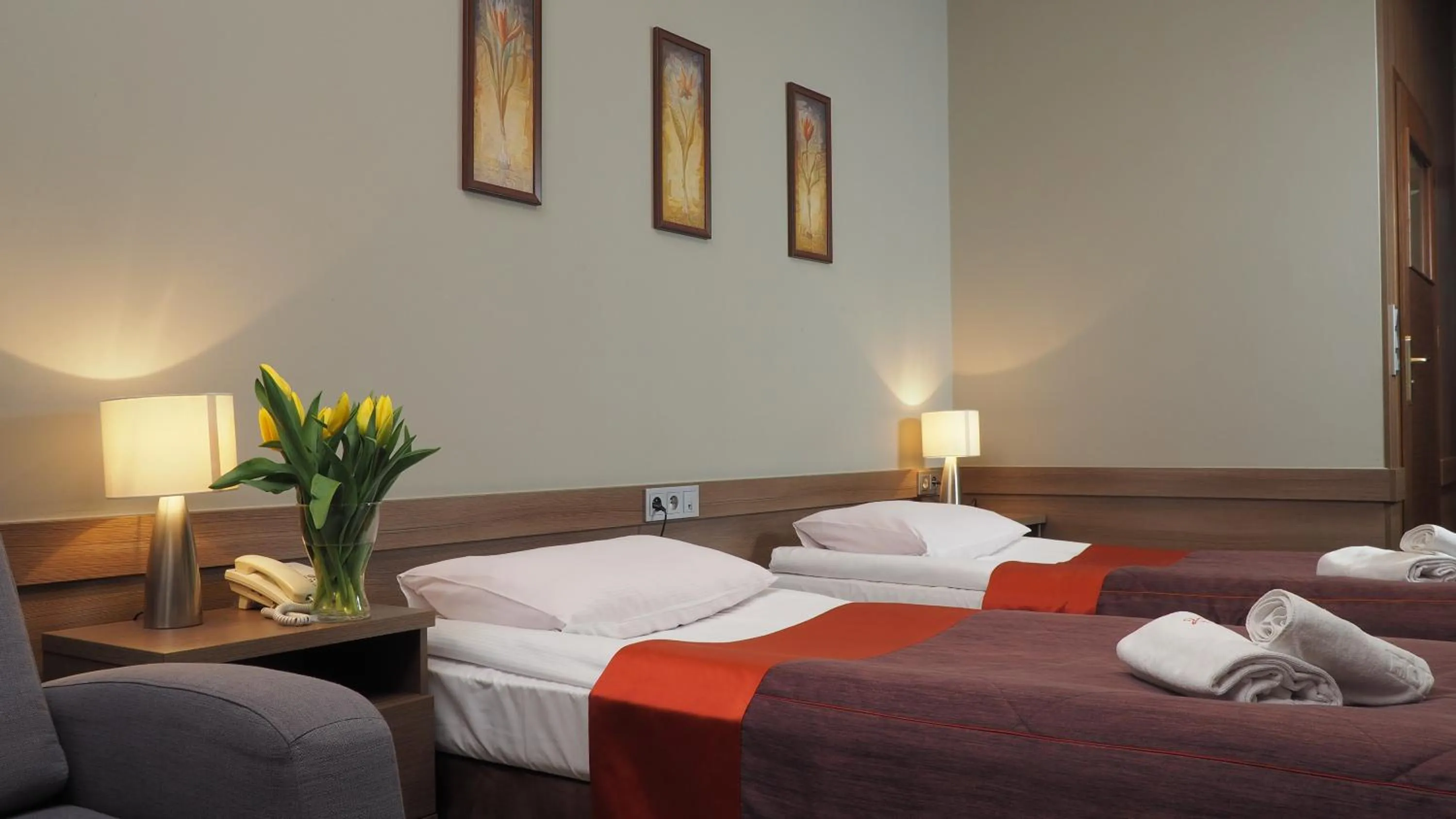 Bed in Hotel Konstancja