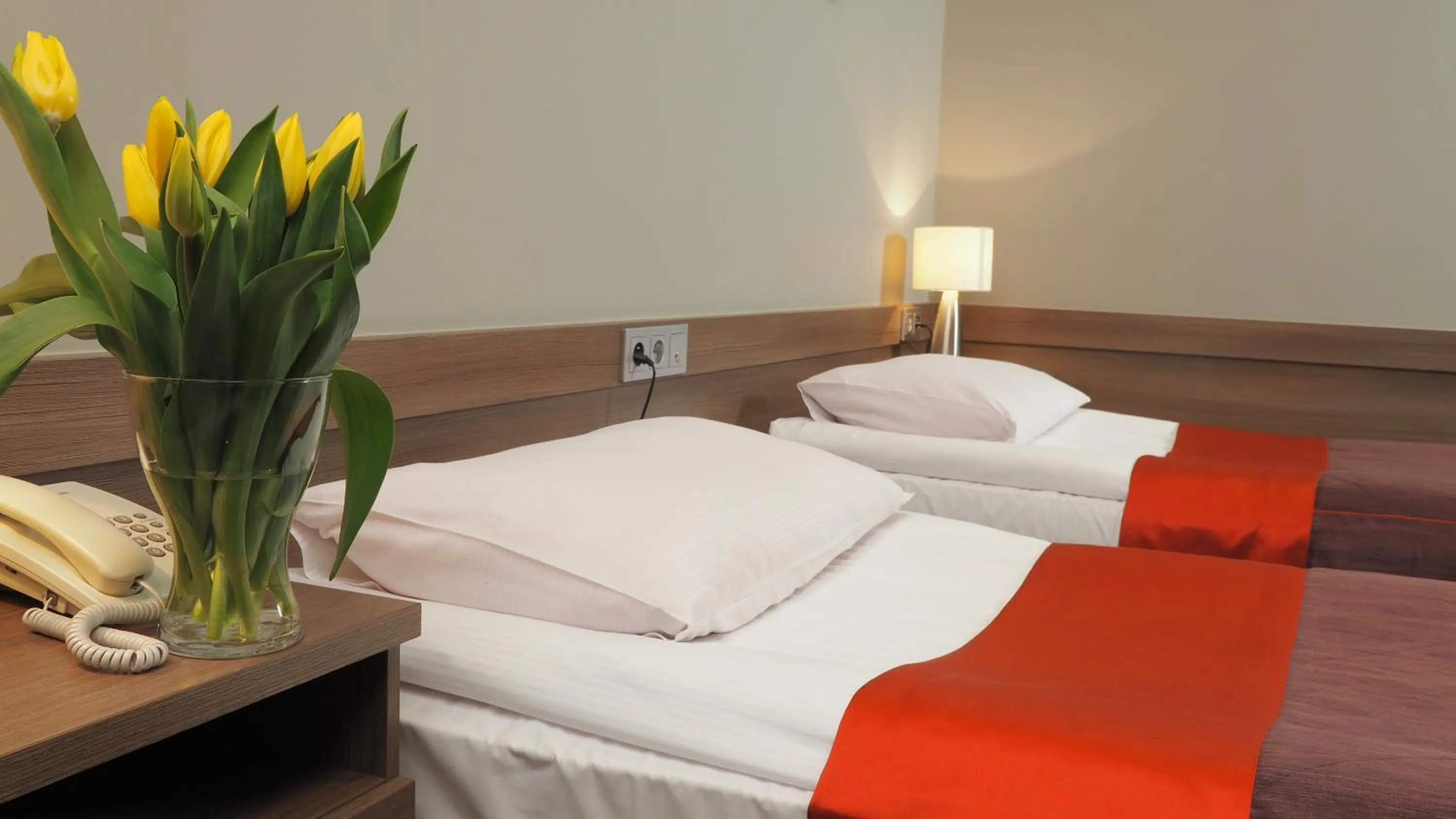 Bed in Hotel Konstancja