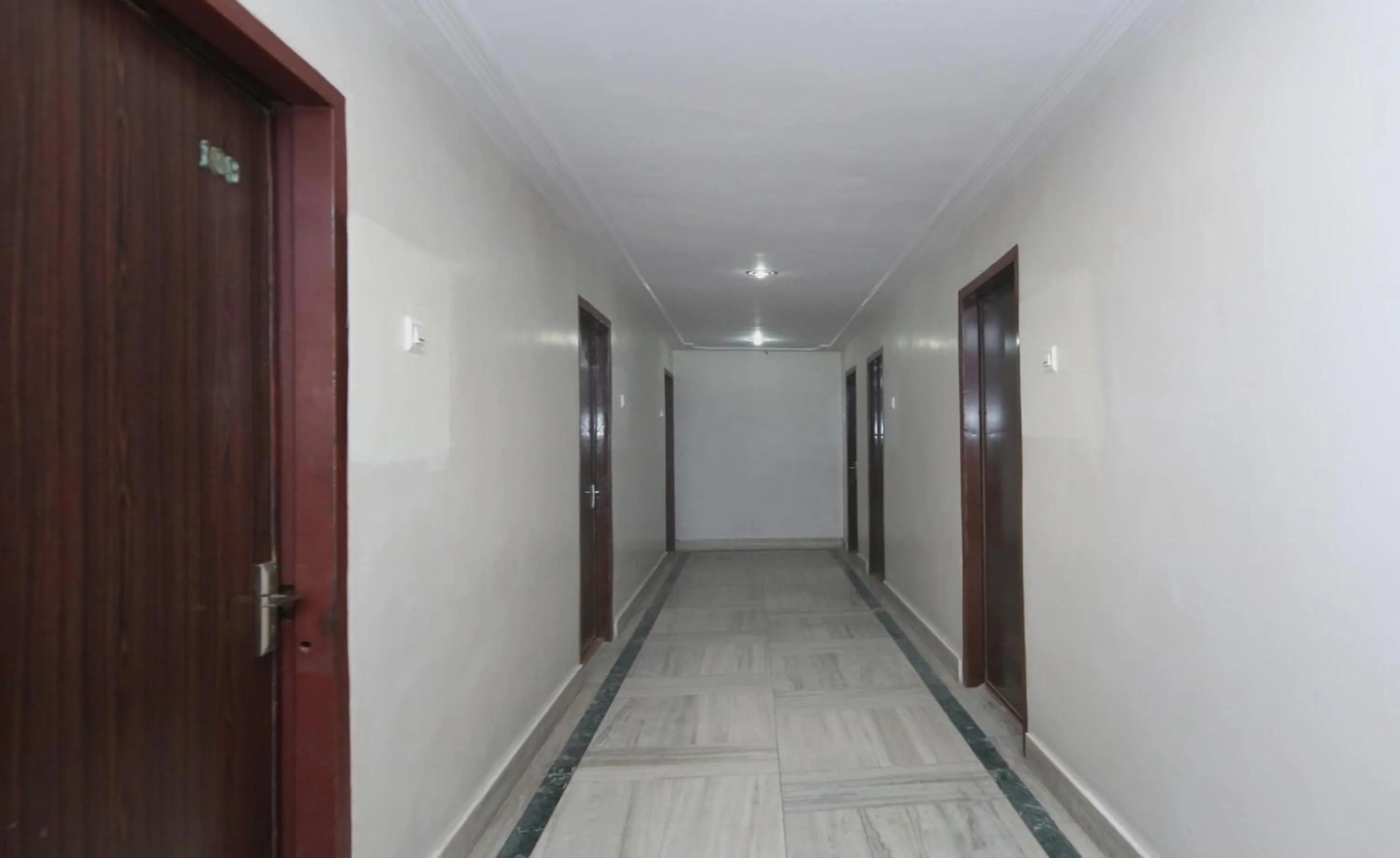 Lobby or reception in Capital O Kartik