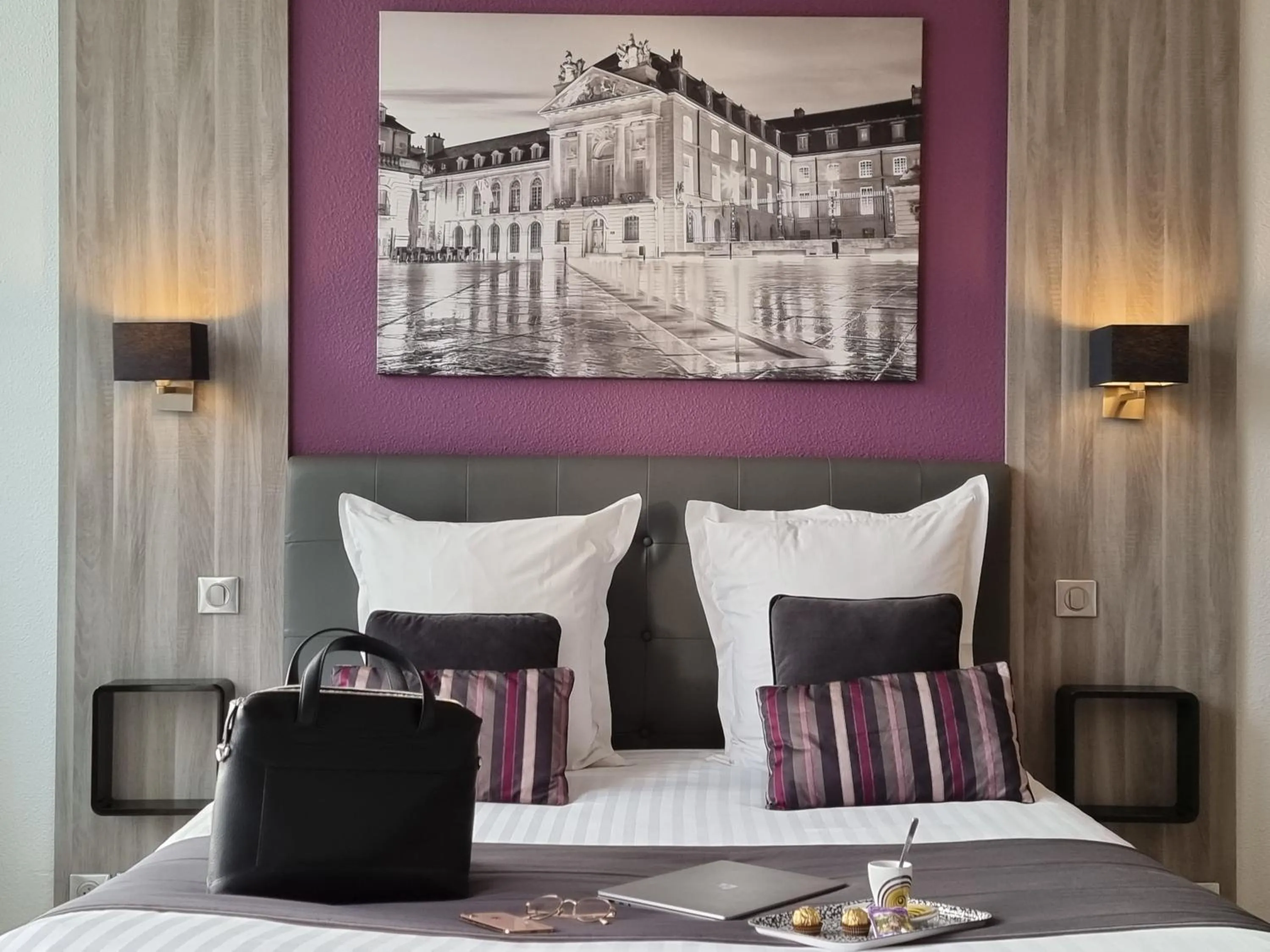 Bed in City Loft Apparthotel