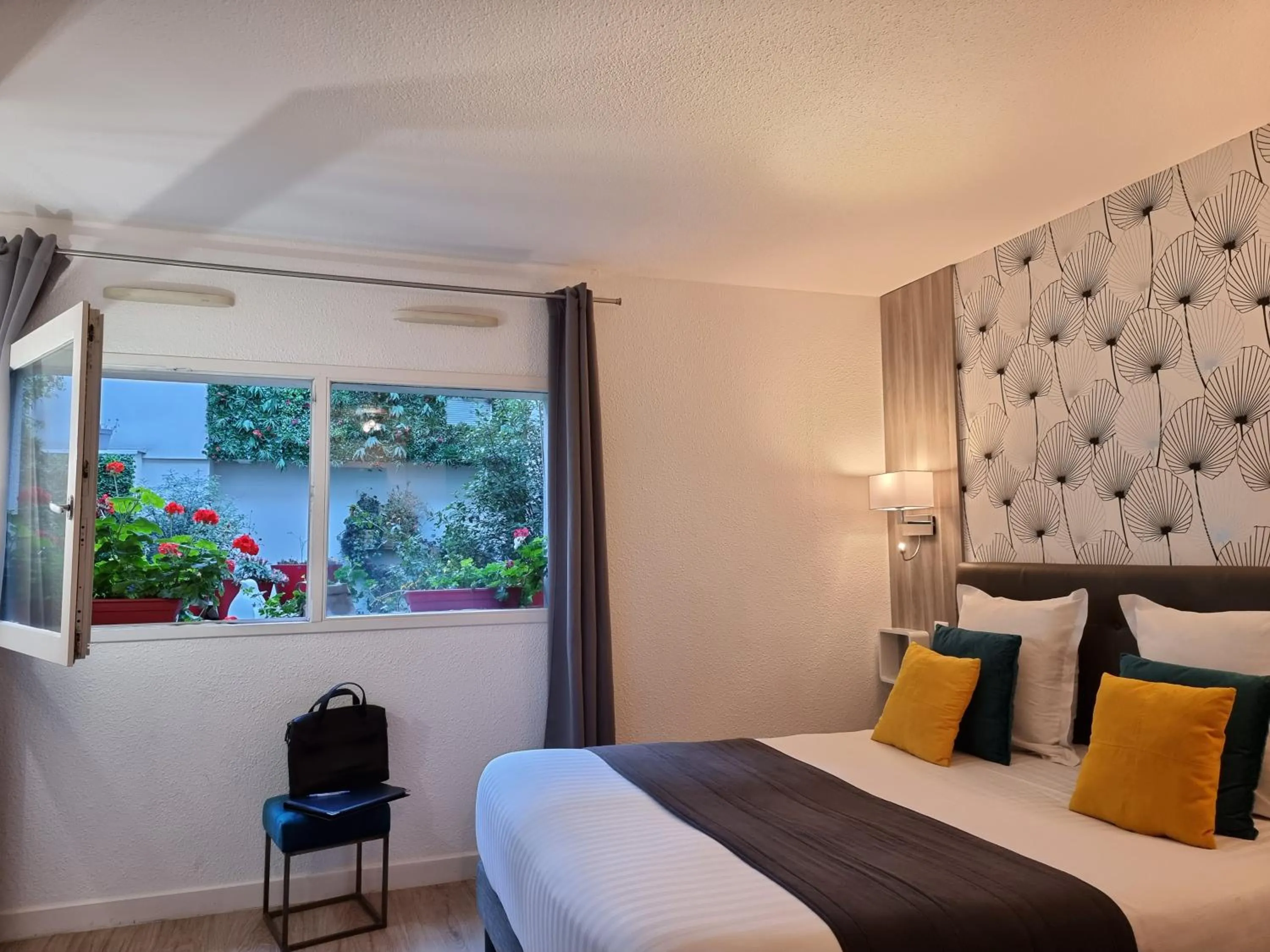 Photo of the whole room, Bed in City Loft Apparthotel