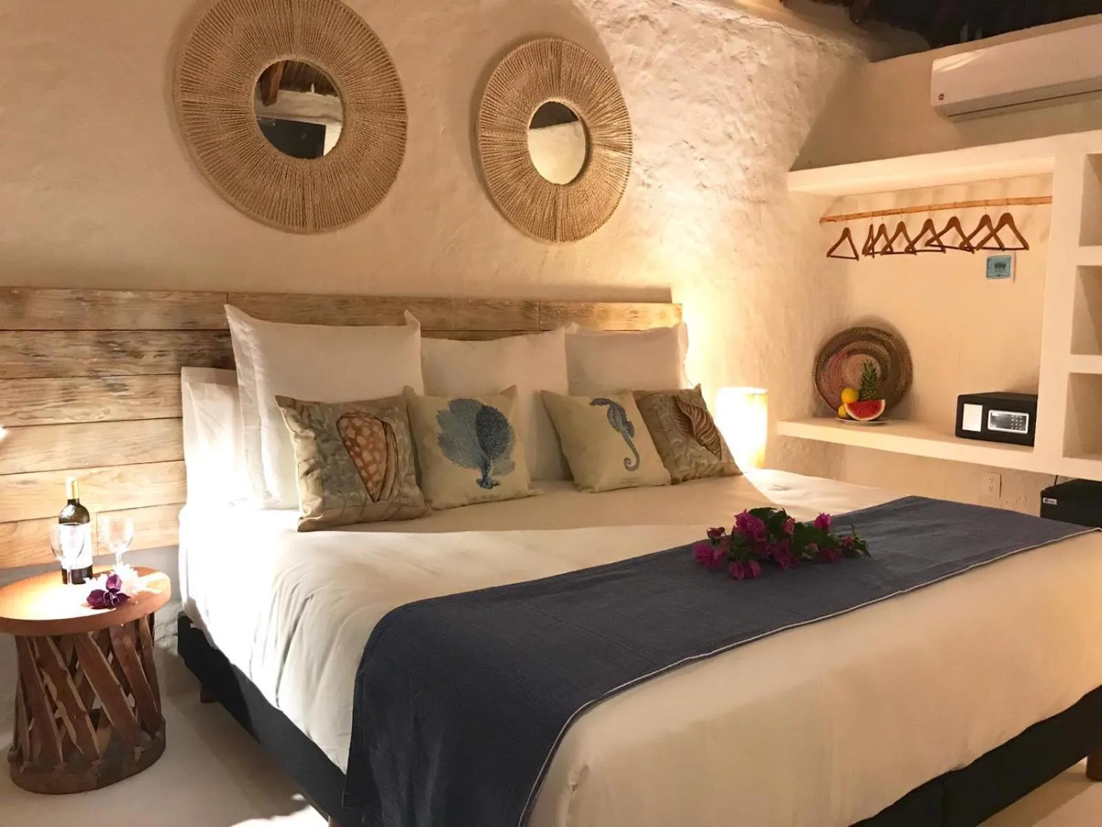 Bedroom, Bed in Soho Boutique Holbox - Adults Only