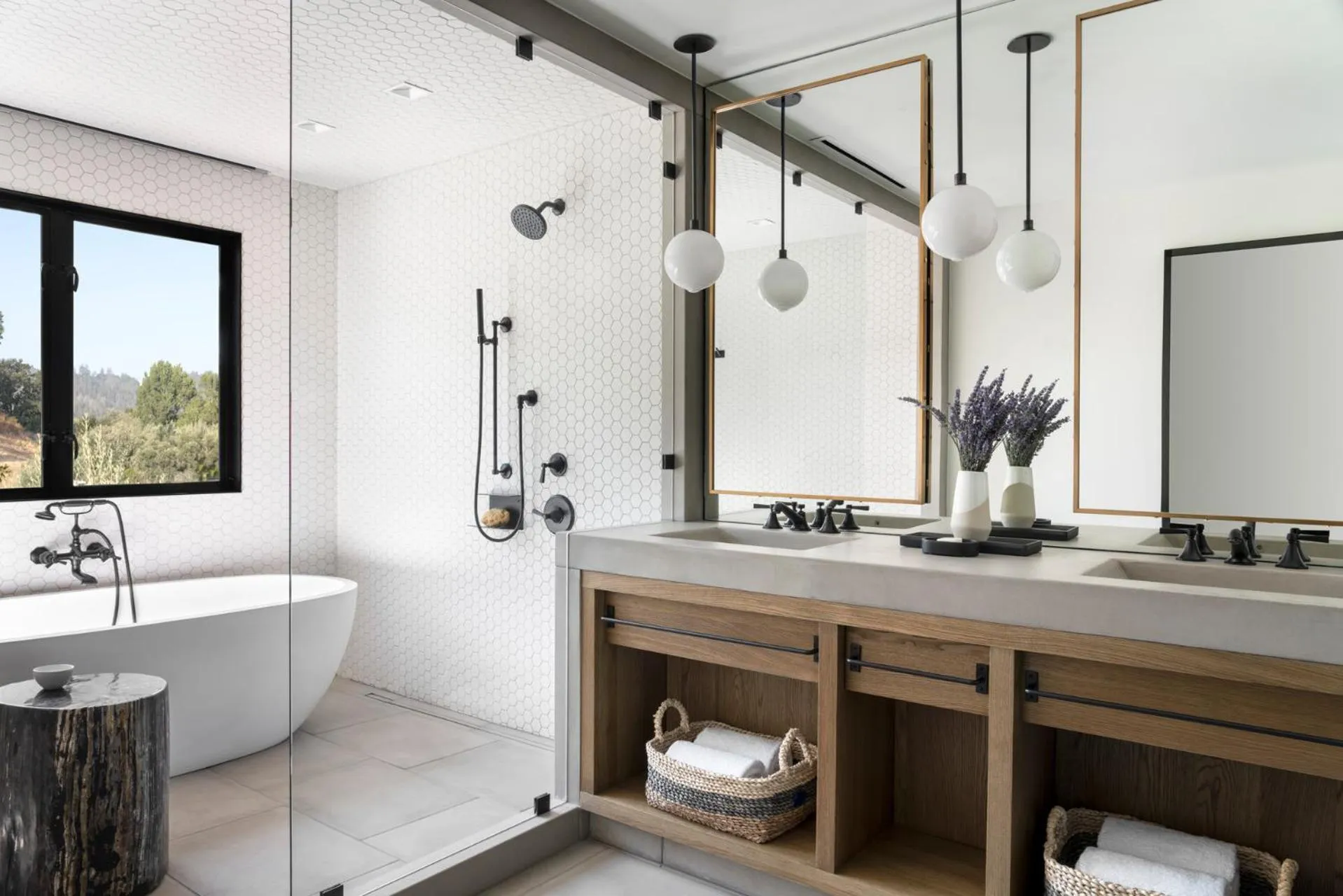 Bathroom in Four Seasons Resort Napa Valley