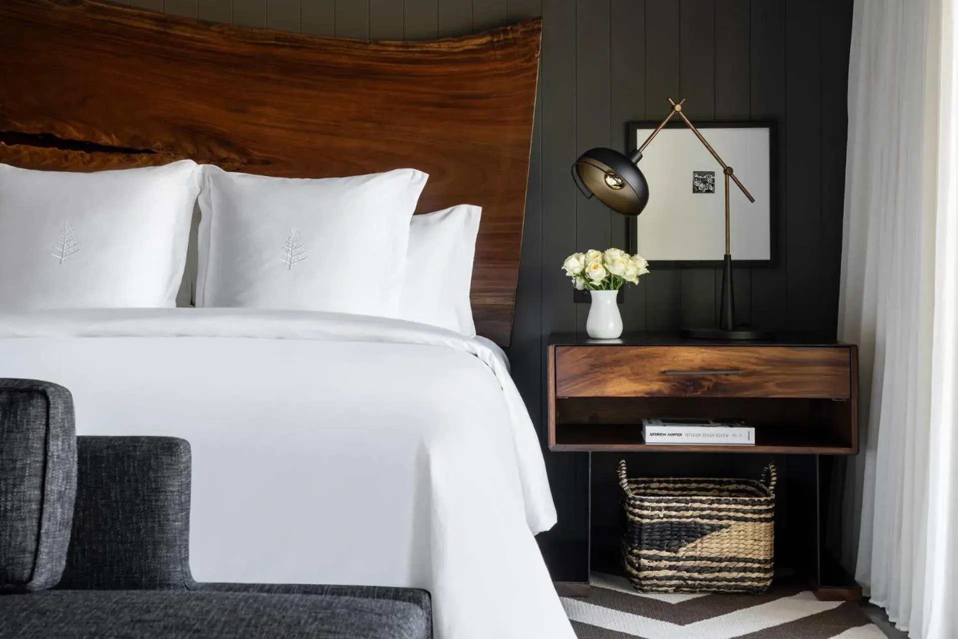 Resort King Room in Four Seasons Resort Napa Valley Resort King Room in Four Seasons Resort Napa Valley