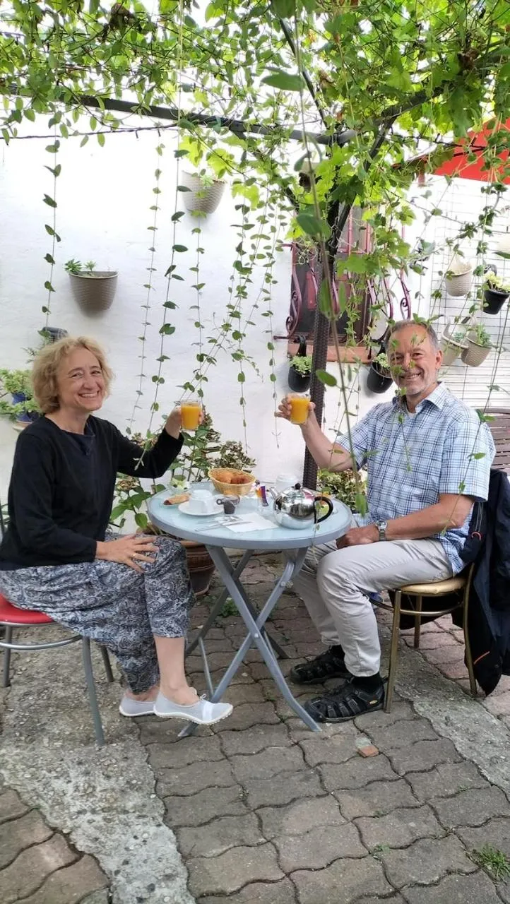 Patio in Bed & Breakfast Le Beauséjour