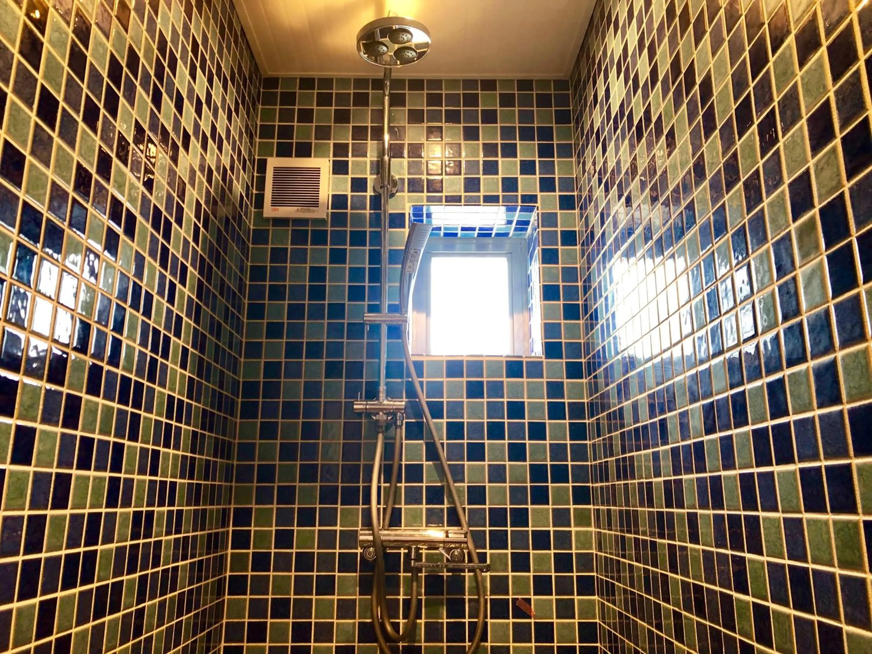Shower in Guesthouse Koa
