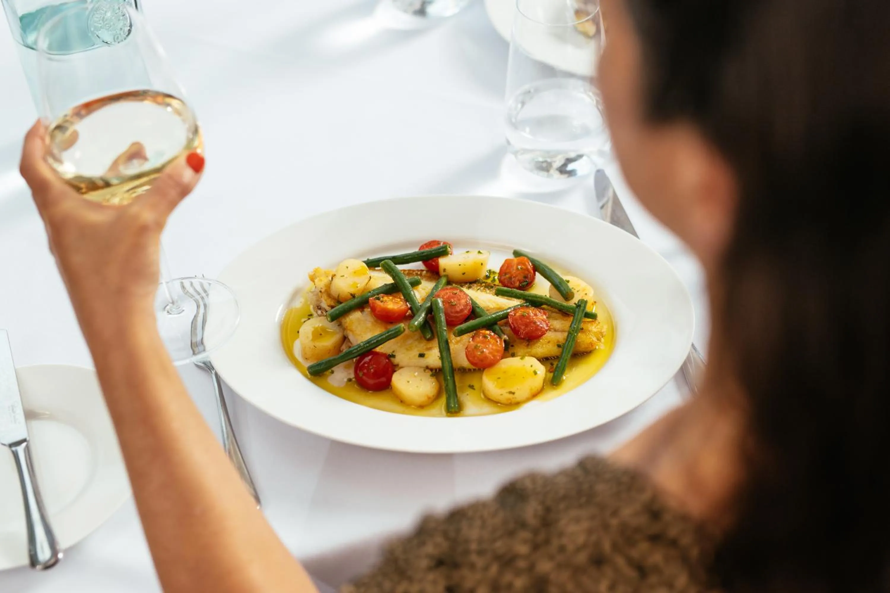 Restaurant/places to eat in Hotel Meudon