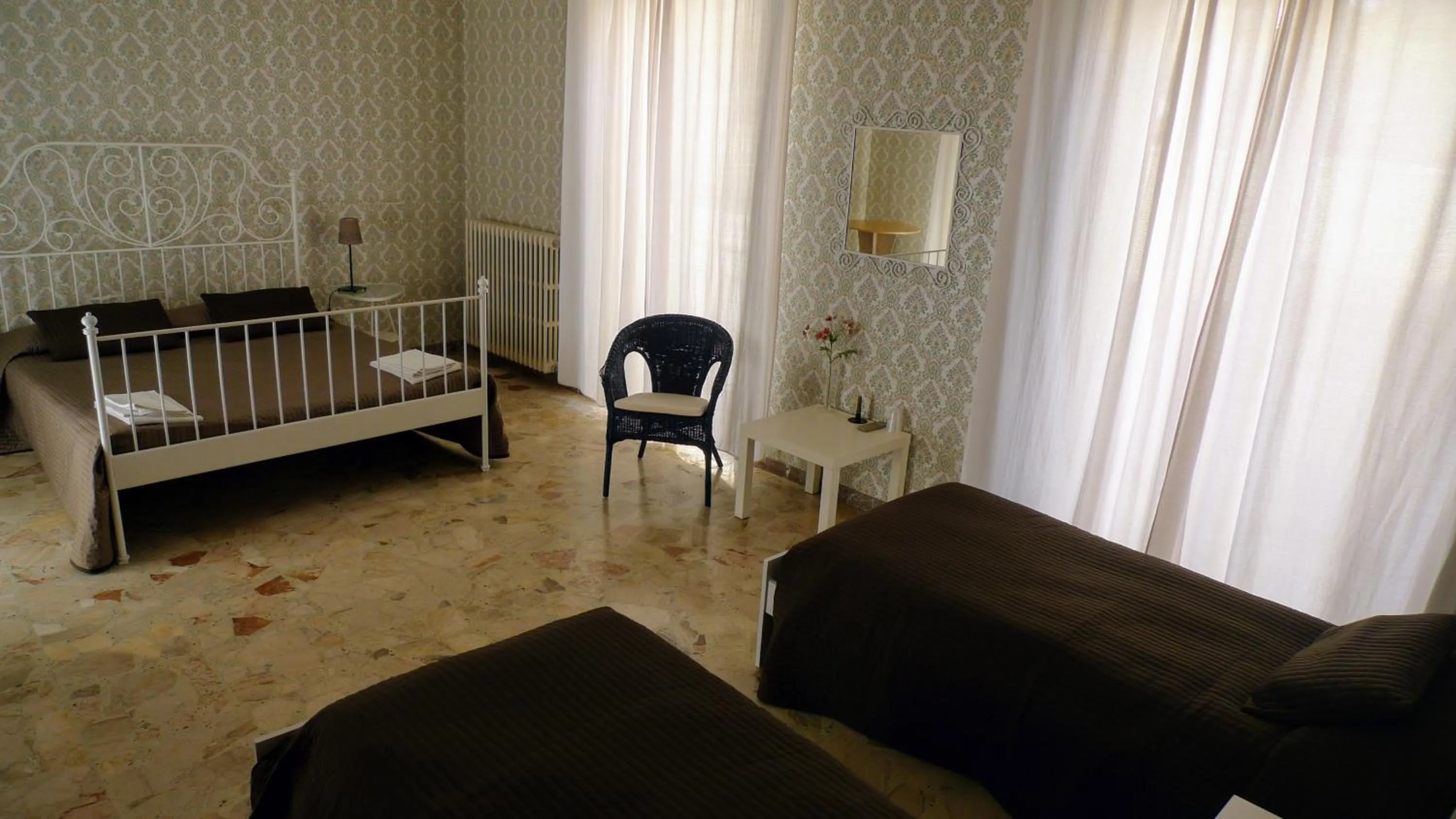 Photo of the whole room, Bed in I Tetti di Siciliando