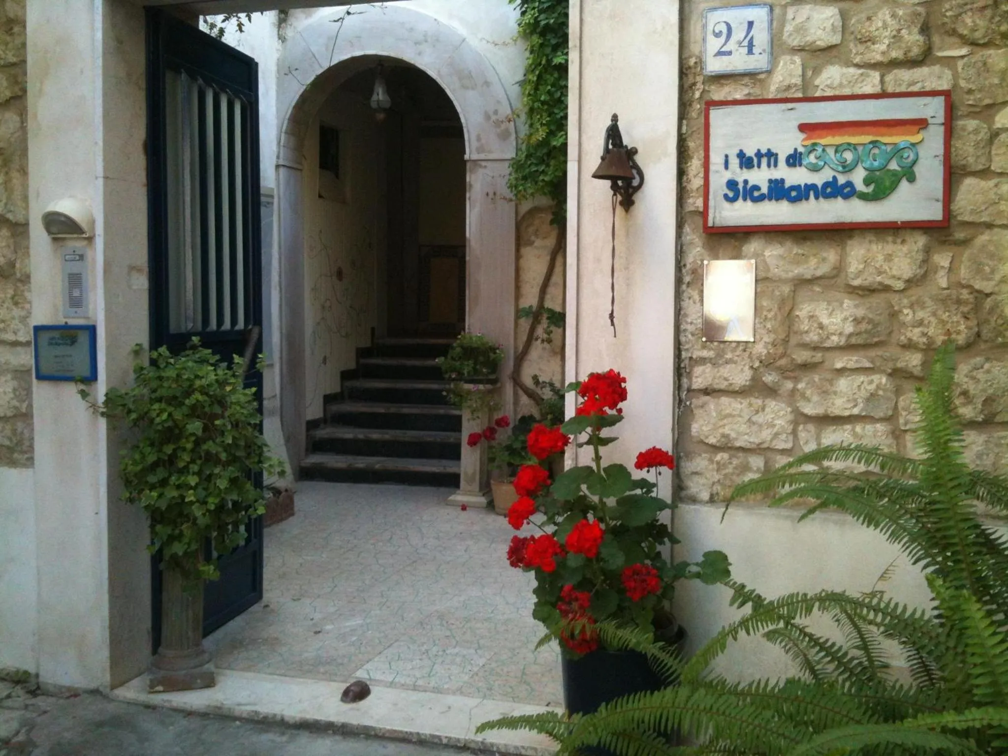 Facade/entrance in I Tetti di Siciliando
