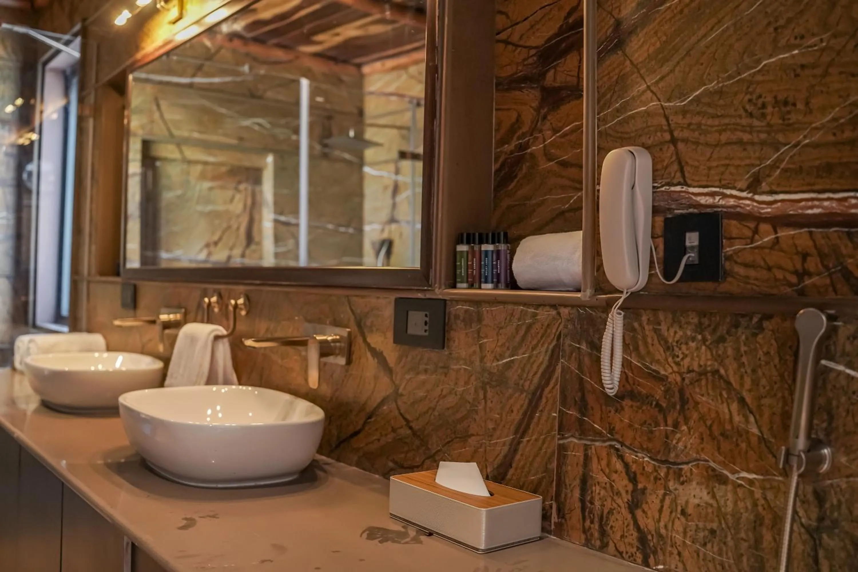 Toilet in AamaGhati Wildlife Resort, Ranthambore