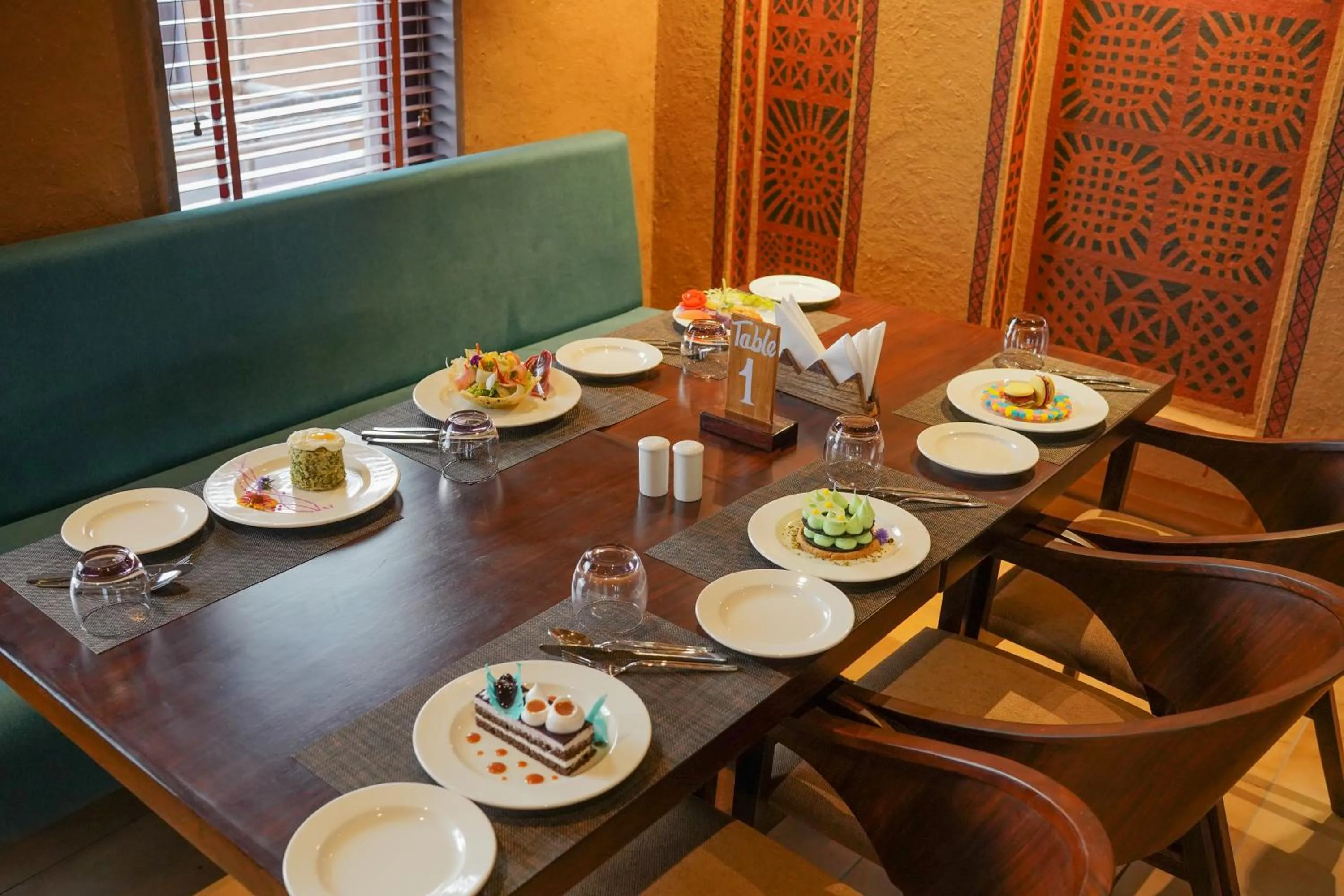 Food and drinks in AamaGhati Wildlife Resort, Ranthambore