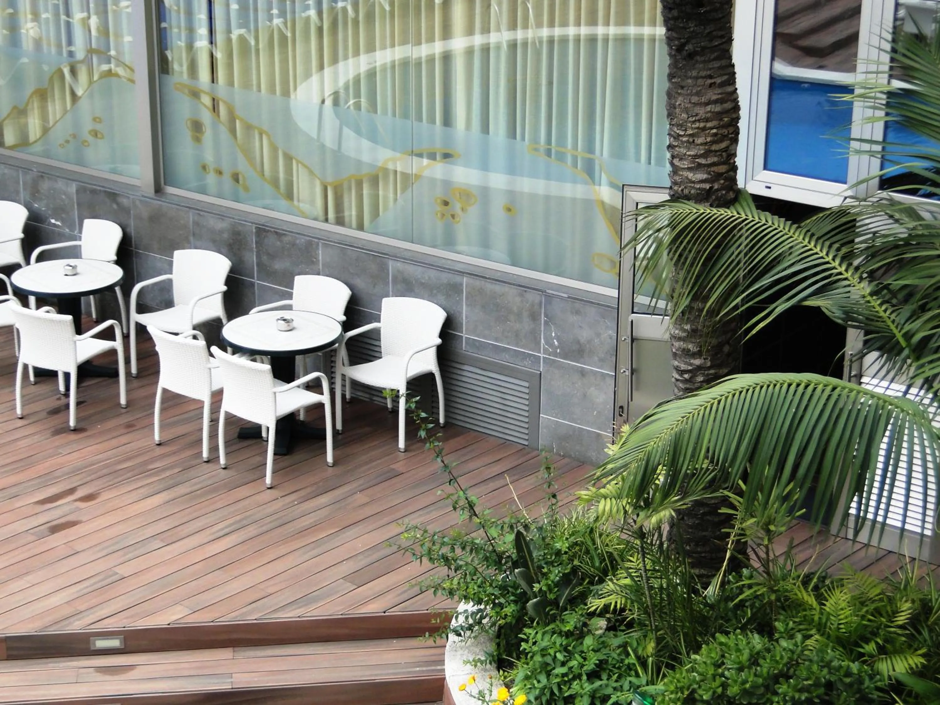 Garden in Hotel Miami Calella - El de siempre, como nunca