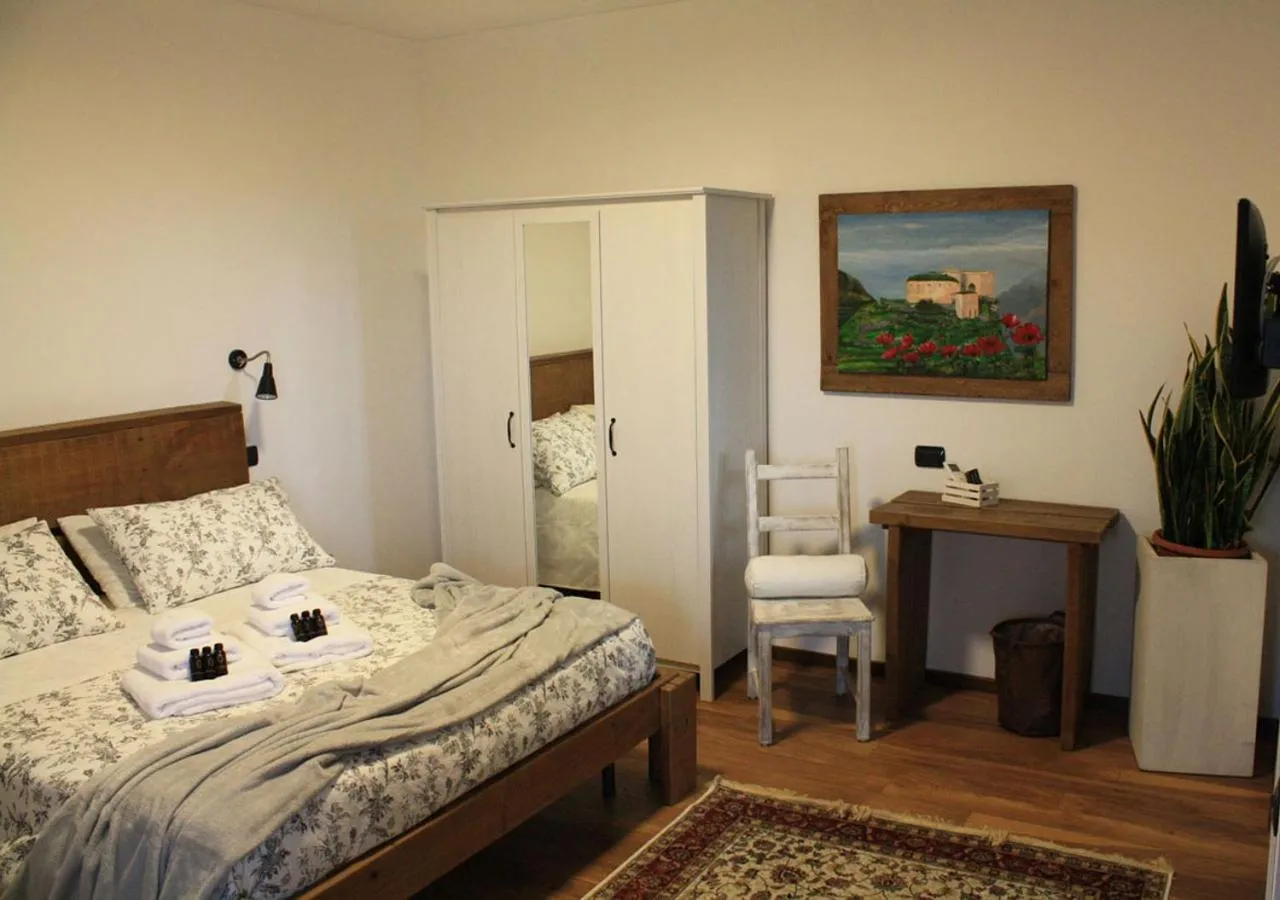 Photo of the whole room, Bed in B&B Casa Zuane