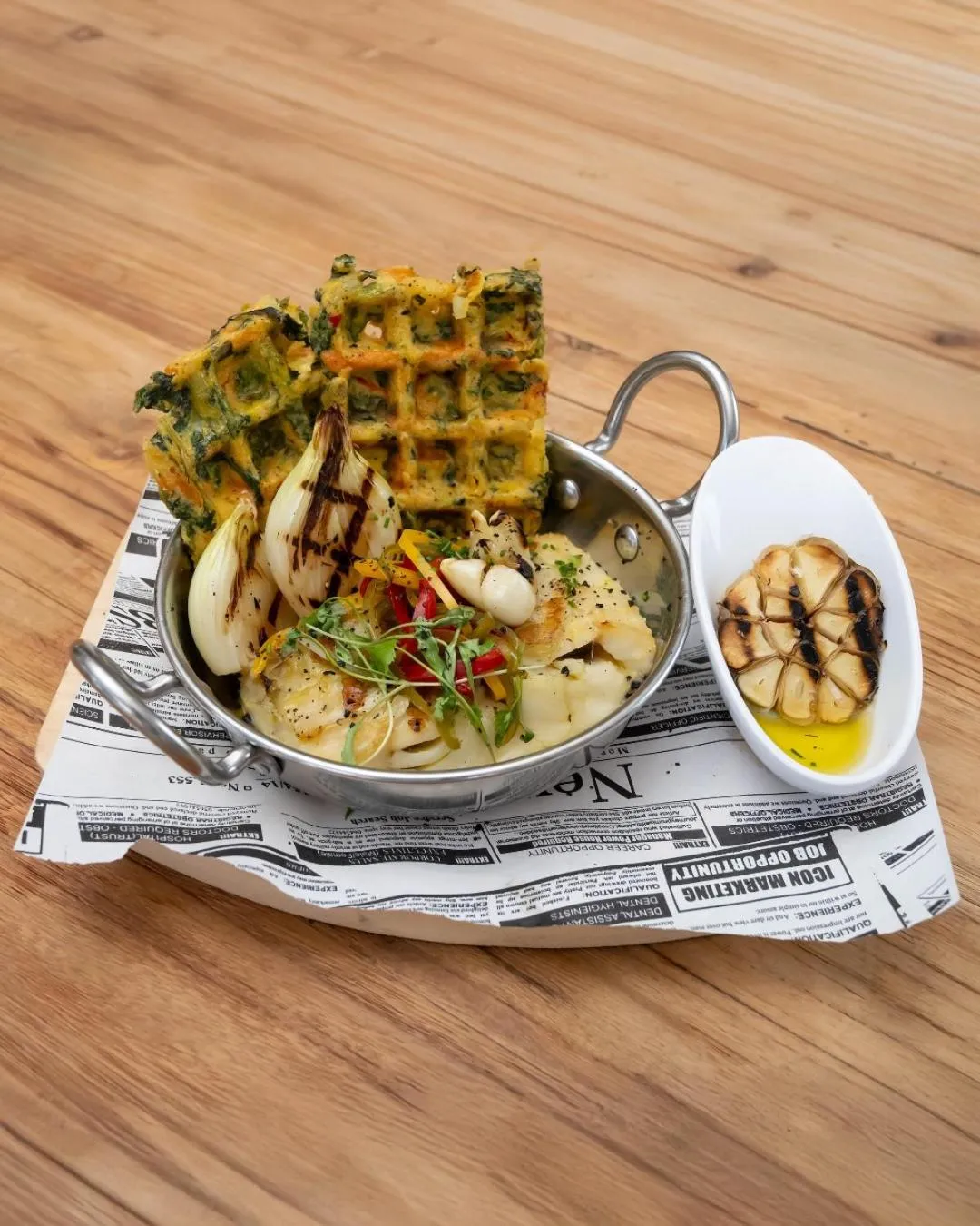 Restaurant/places to eat in VIP Executive Picoas Hotel