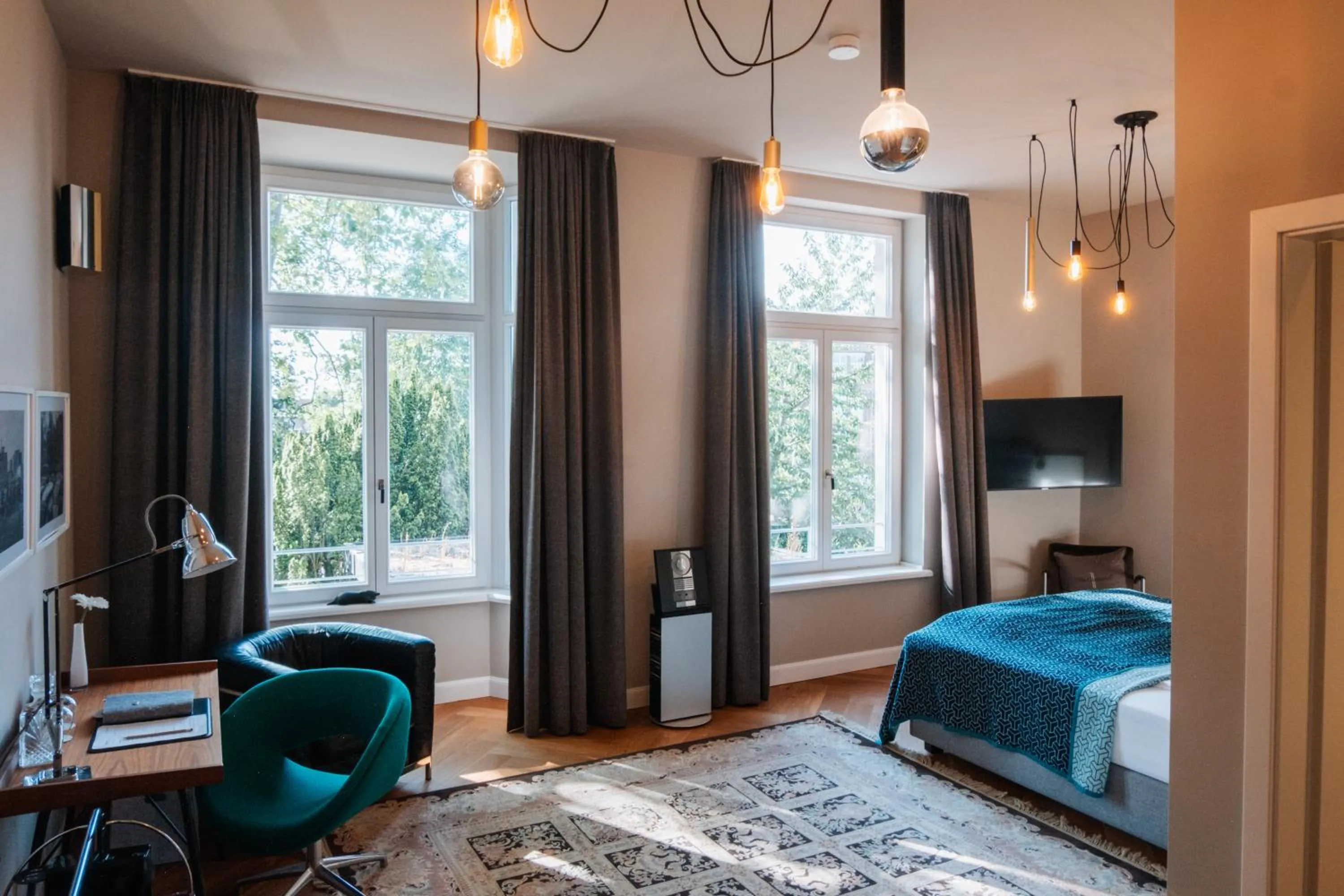 Photo of the whole room, Bed in Villa Glanzstoff