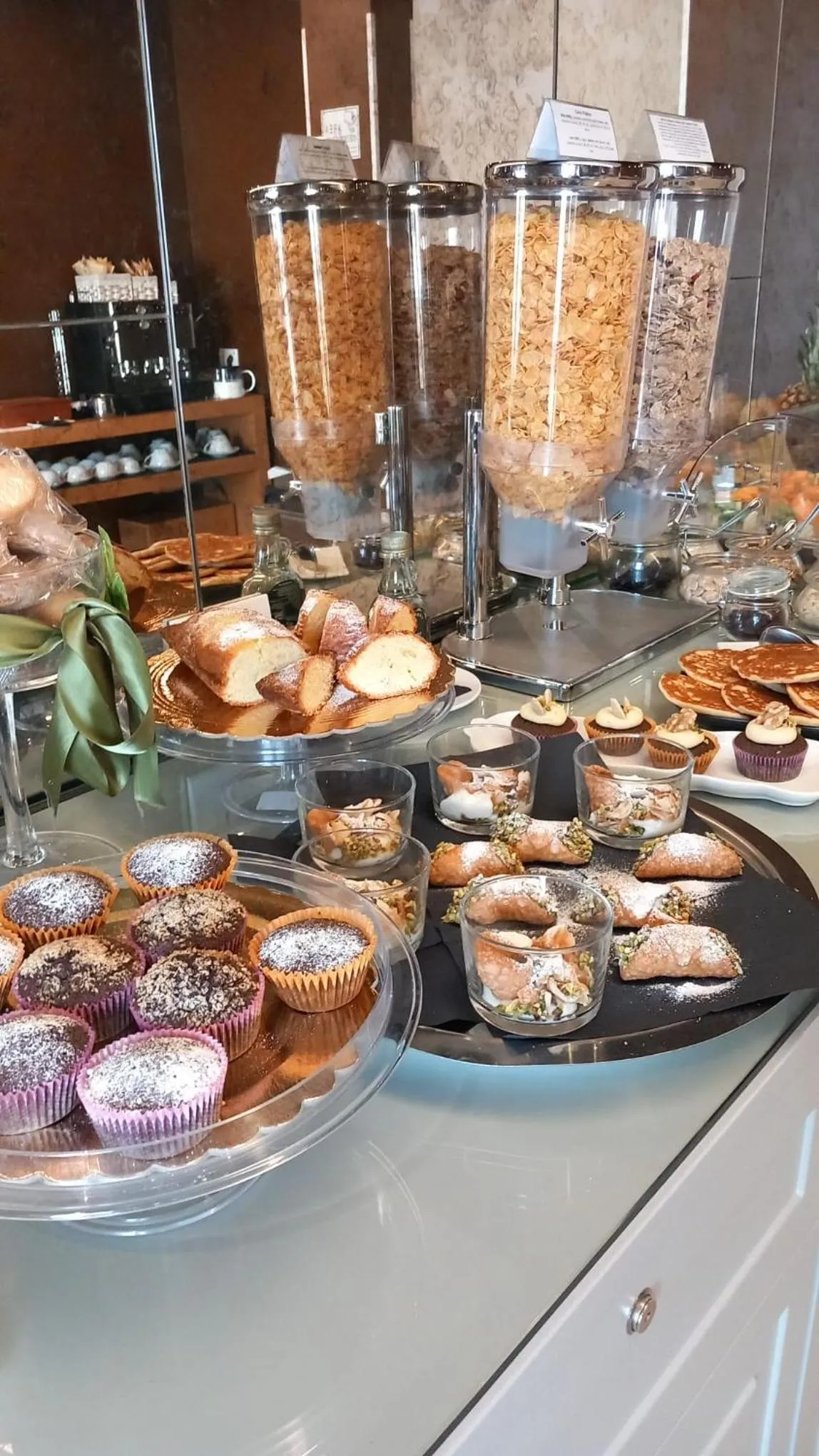 Breakfast in Hotel Porta Reale