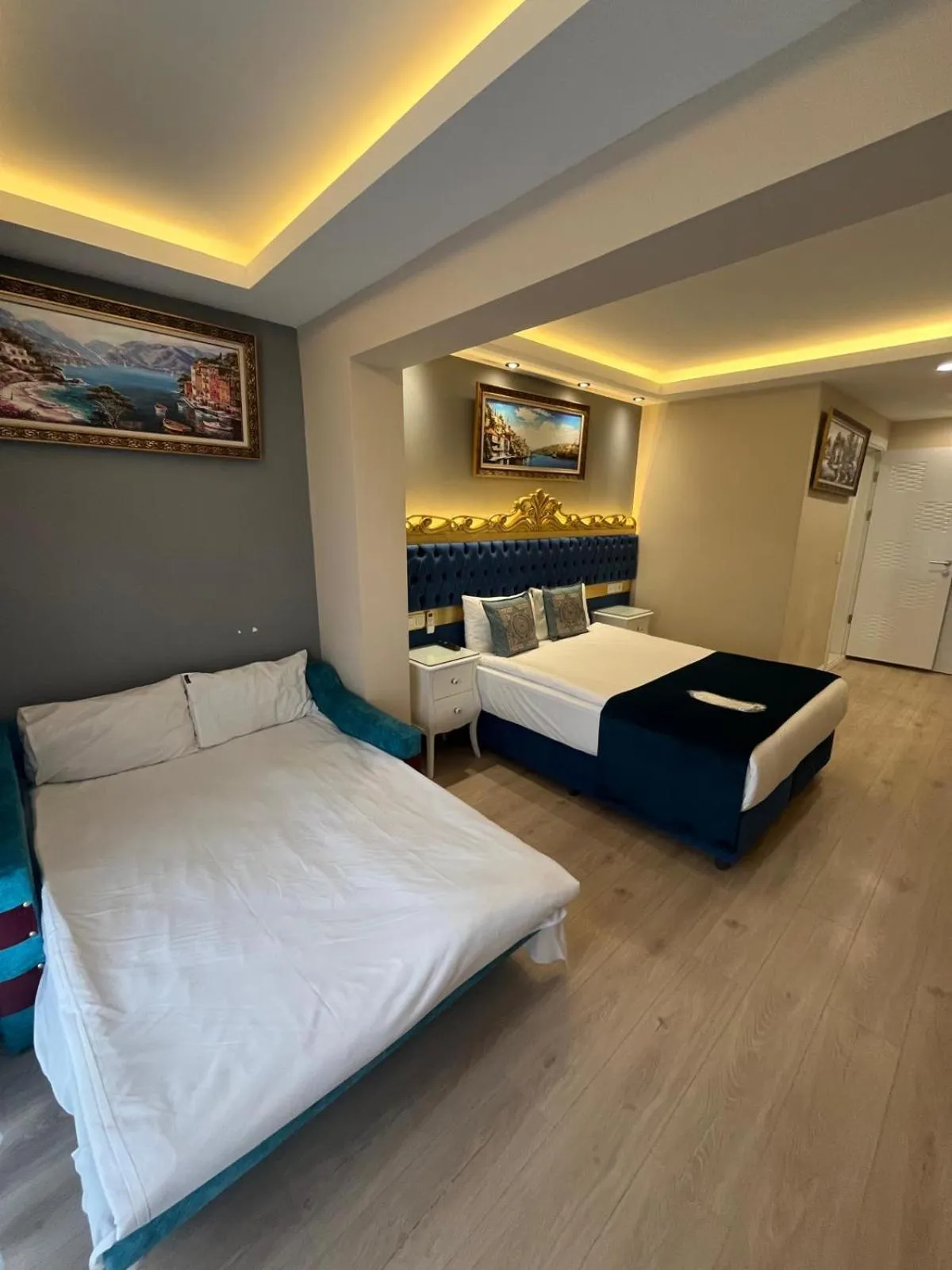 Photo of the whole room, Bed in Hotel Barbarosa