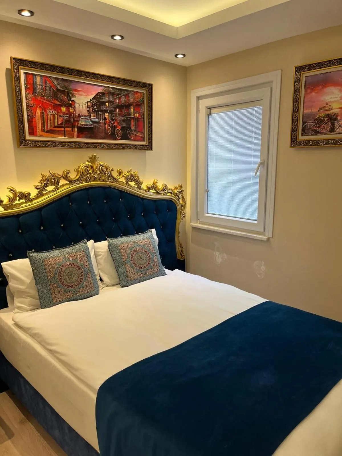 Bed in Hotel Barbarosa