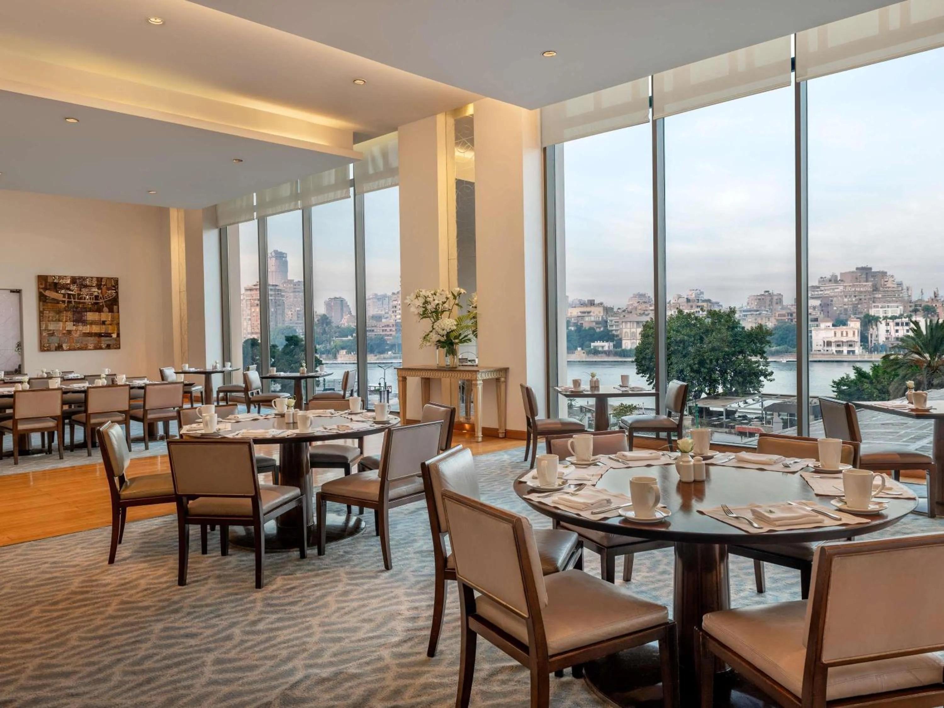 Restaurant/places to eat in Sofitel Cairo Downtown Nile