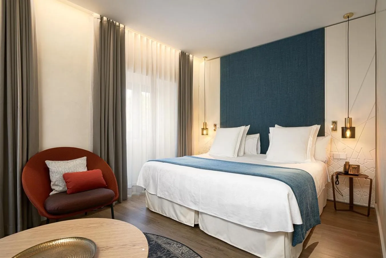 Bed in Suites Murillo Plaza Sta. Cruz