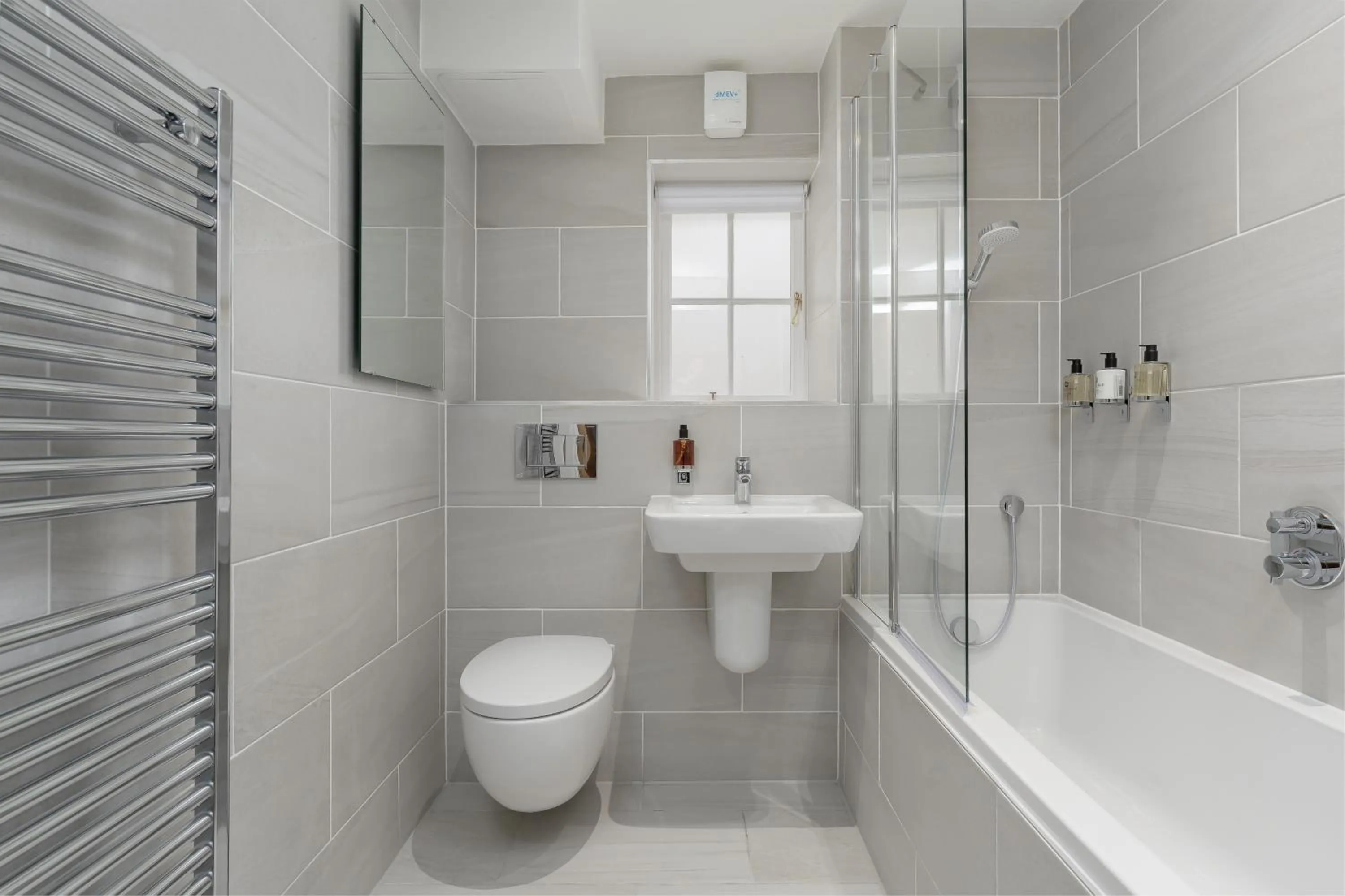 Destiny Scotland - Royal Mile Residence