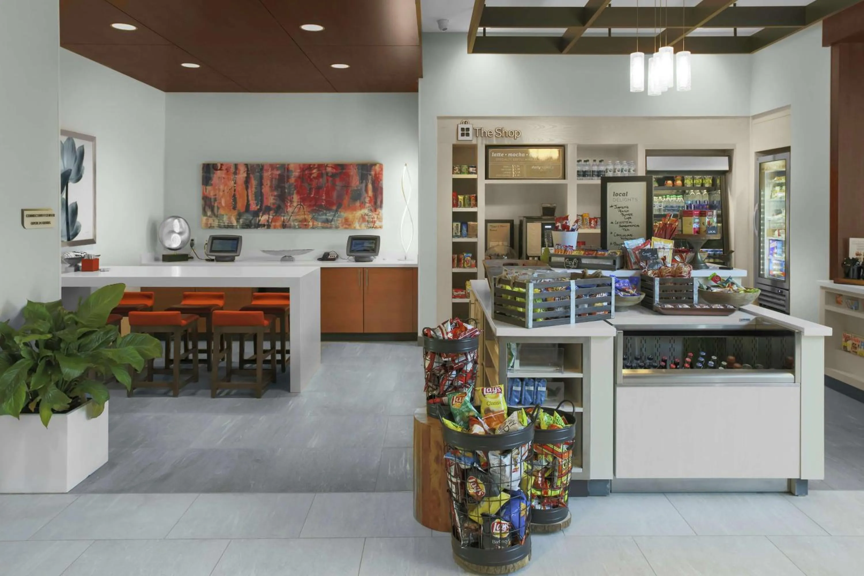 Restaurant/places to eat in Hilton Garden Inn Denver/Thornton