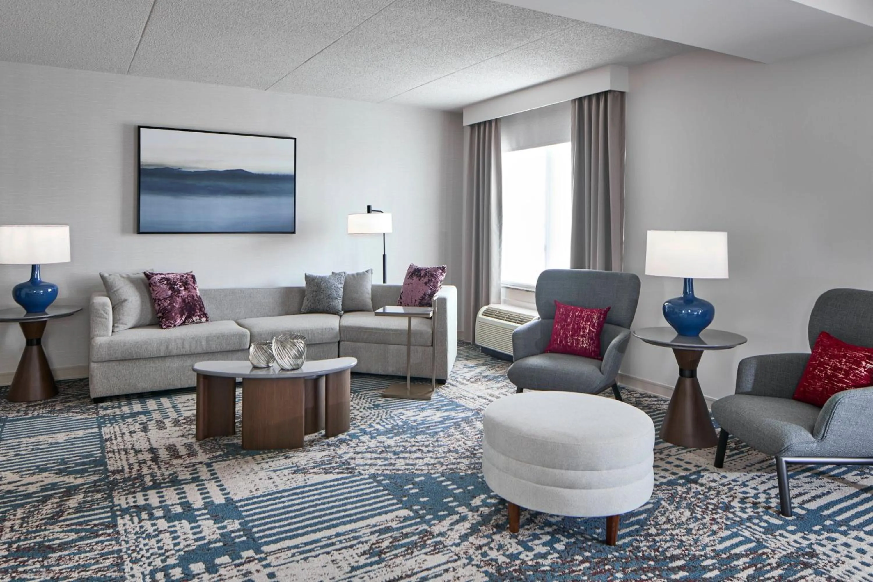 Photo of the whole room in Delta Hotels by Marriott Toledo