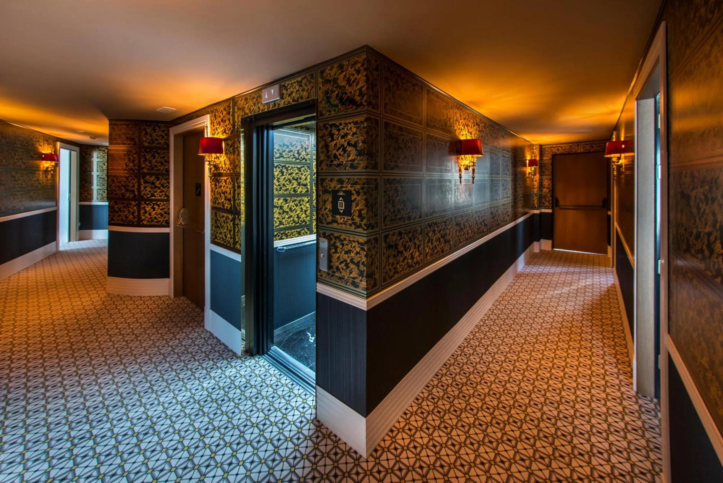 Other in The First One Madrid Preciados