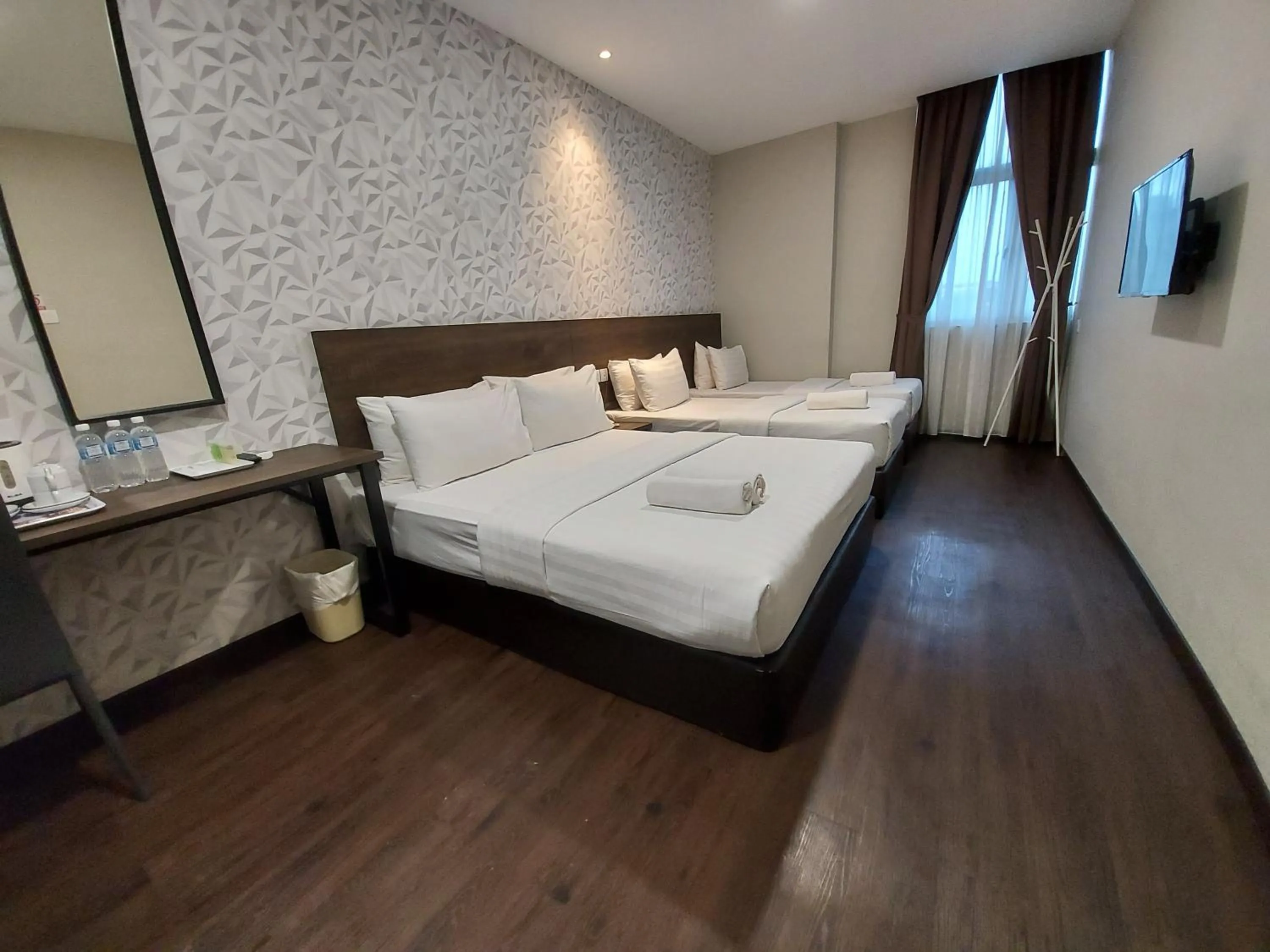 Bed in MIICO Hotel @ Mount Austin