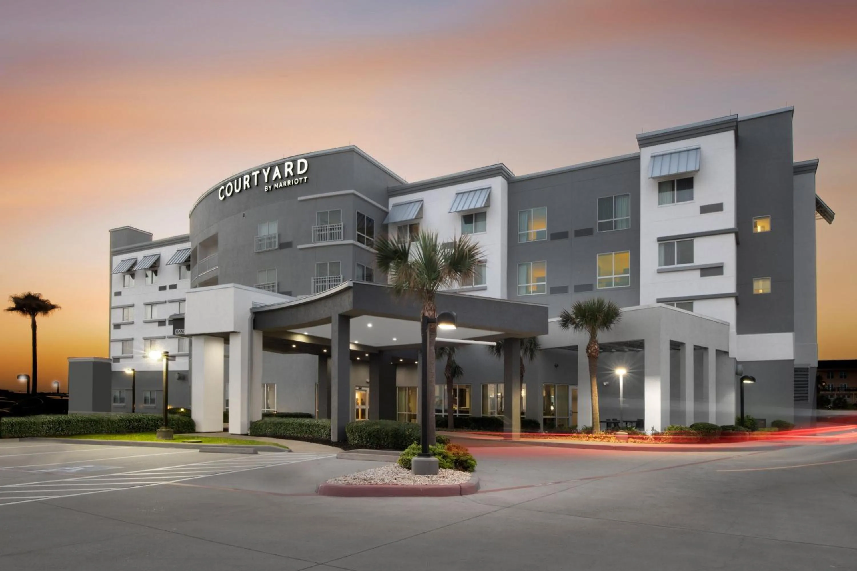 Property building in Courtyard by Marriott Galveston Island