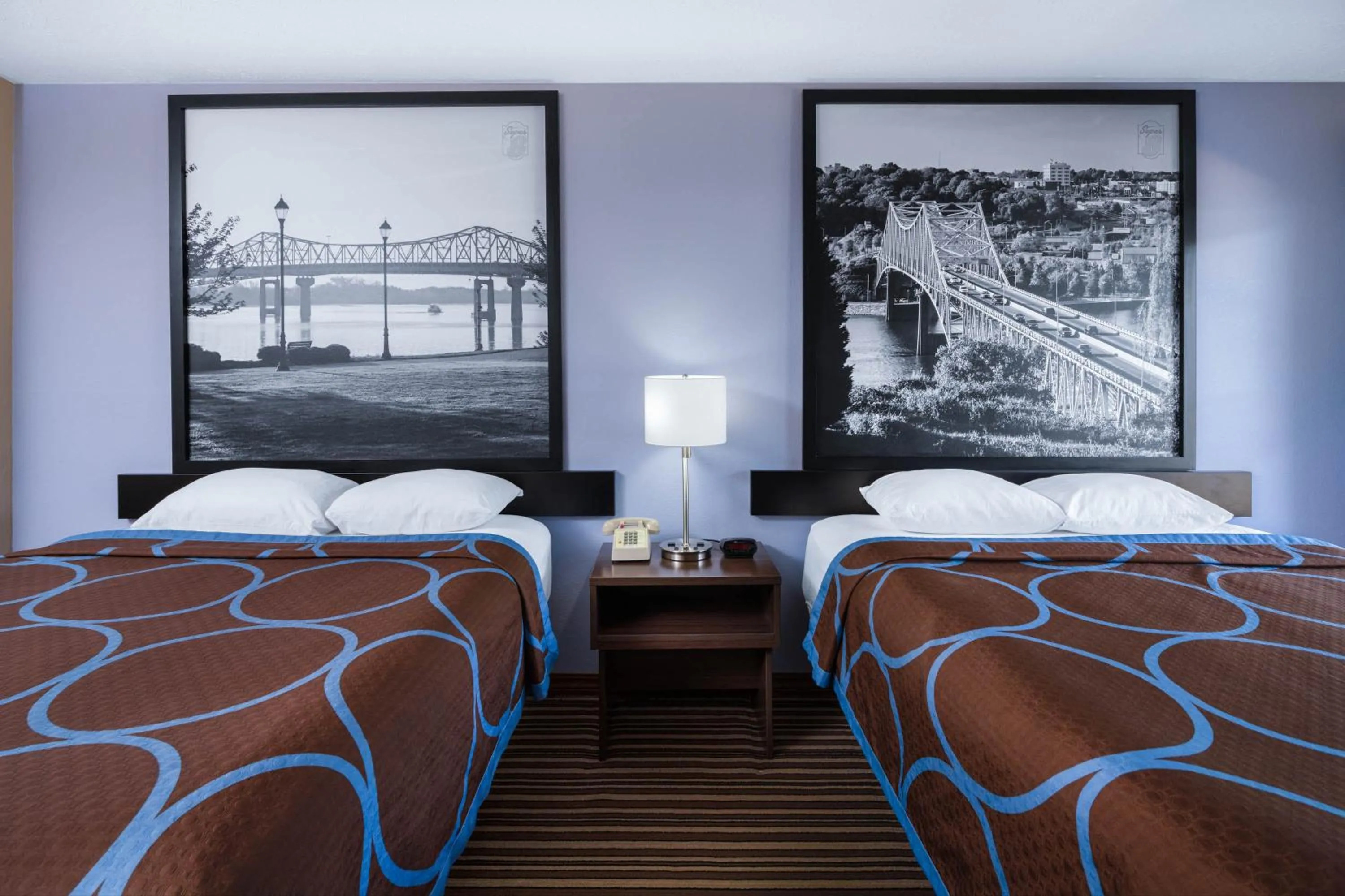 Bed in Super 8 by Wyndham Gadsden AL