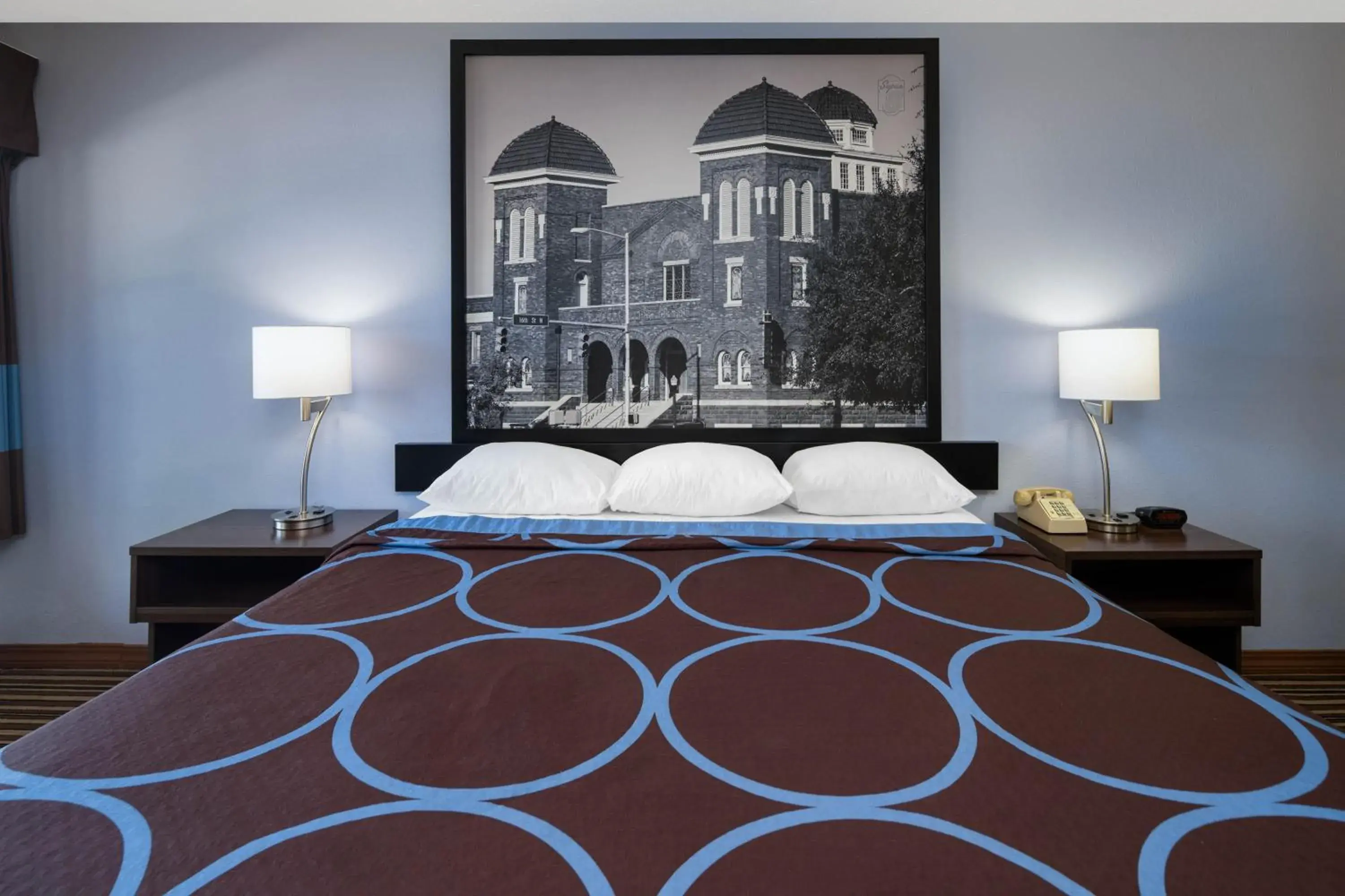 King Room - Non-Smoking in Super 8 by Wyndham Gadsden AL King Room - Non-Smoking in Super 8 by Wyndham Gadsden AL